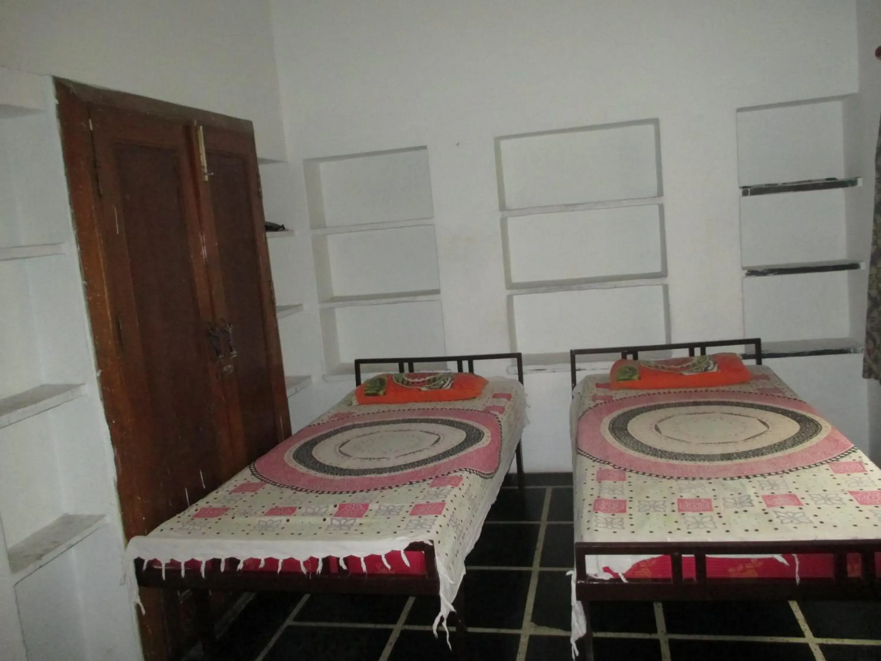 Bed in Udai Haveli Guest House Bed in Udai Haveli Guest House