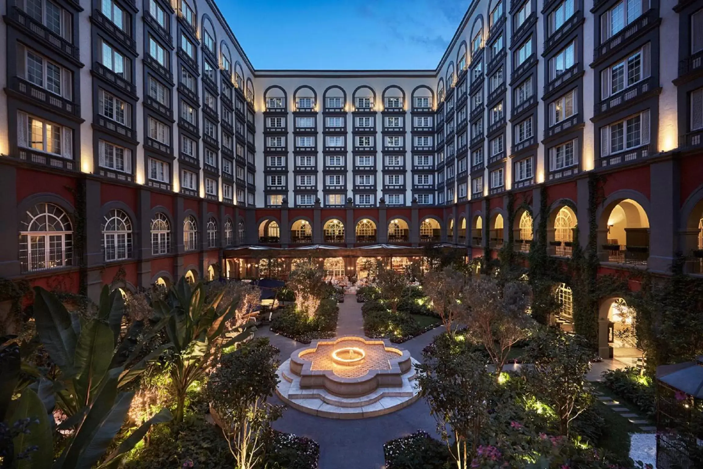 Patio in Four Seasons Hotel Mexico City