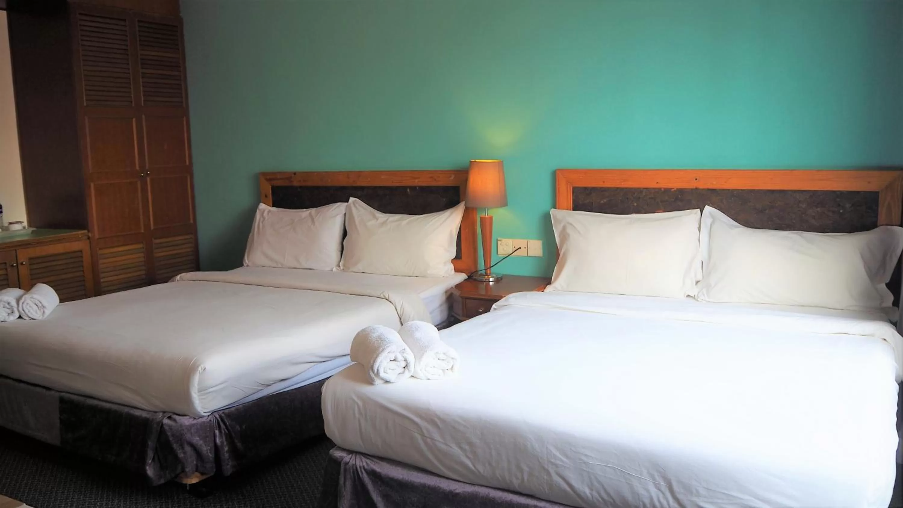 Bed in Leo Palace Hotel Classic Wing, WTC Kuala Lumpur