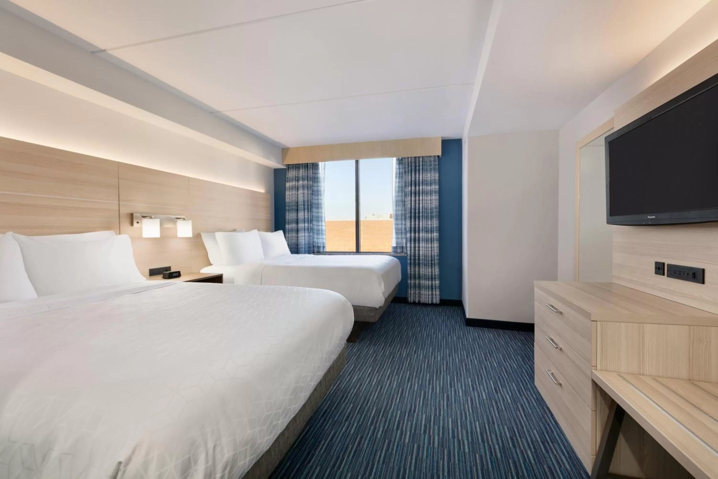 Photo of the whole room, Bed in Holiday Inn Express Hotel & Suites Norfolk Airport by IHG