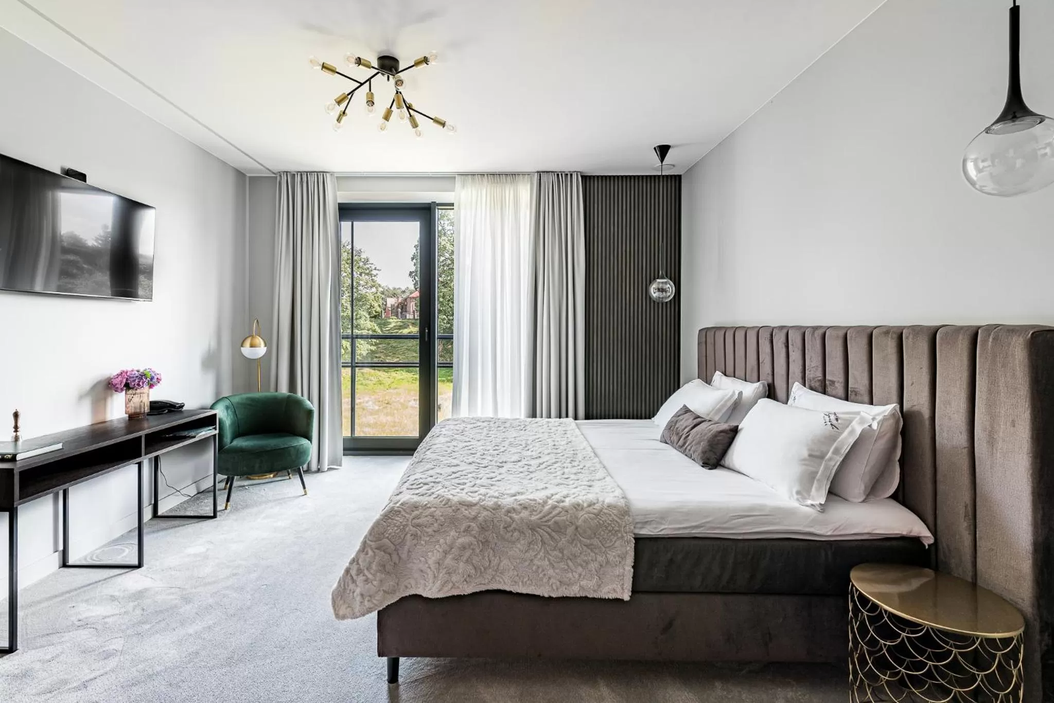 Bed in Oginski Hotel