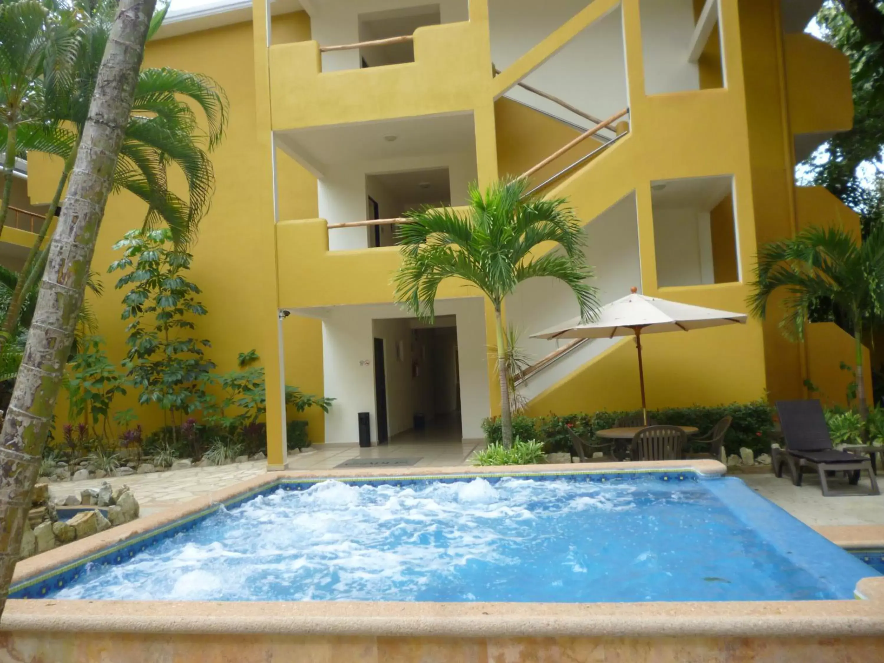 Day, Property Building in Hotel Chablis Palenque