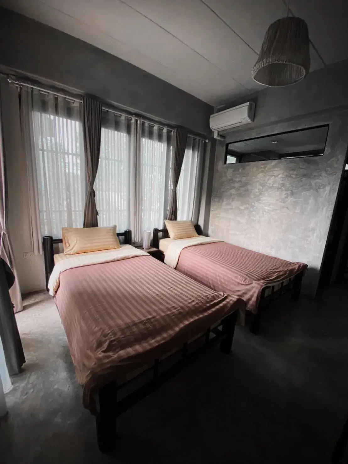 Bed in Lamphu House Chiang Mai - SHA Extra Plus Certified