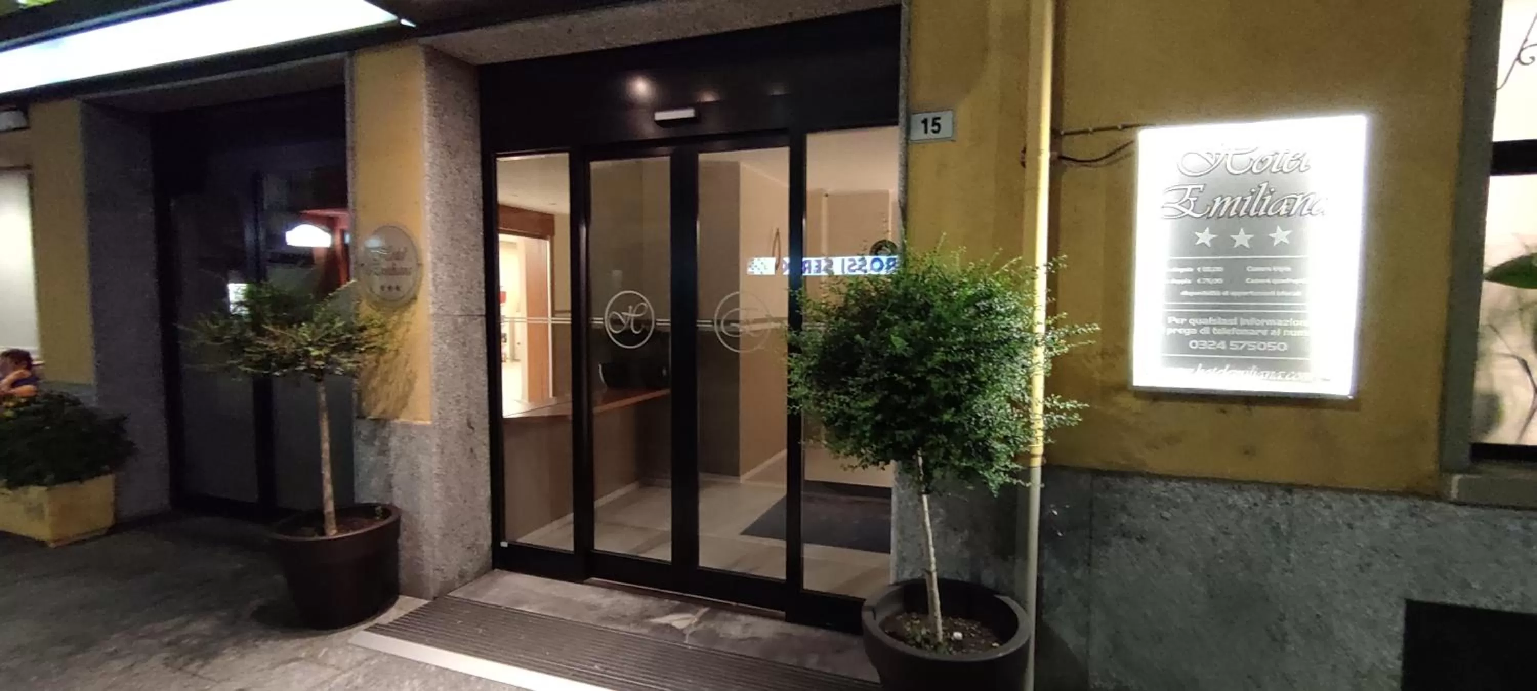 Facade/entrance in Hotel Emiliana