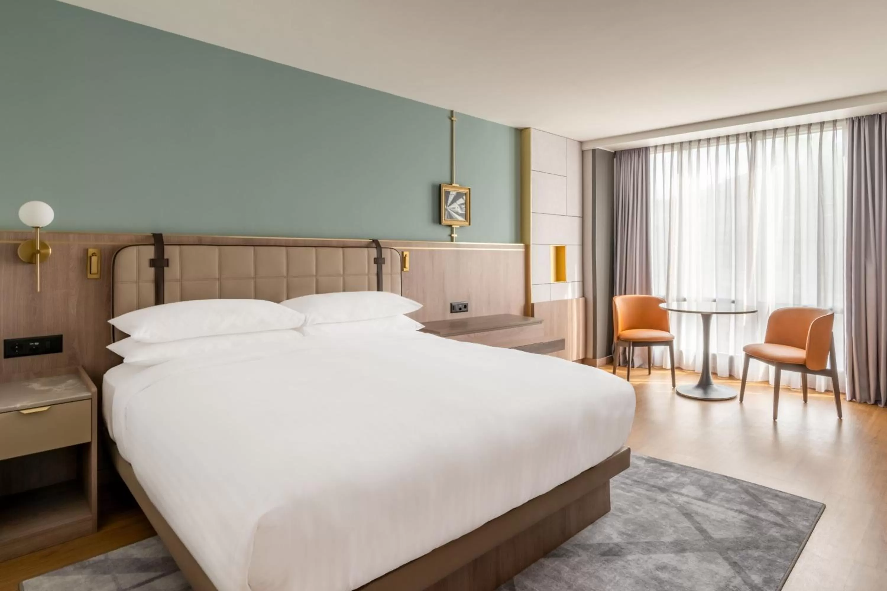 Bedroom, Bed in Zurich Marriott Hotel