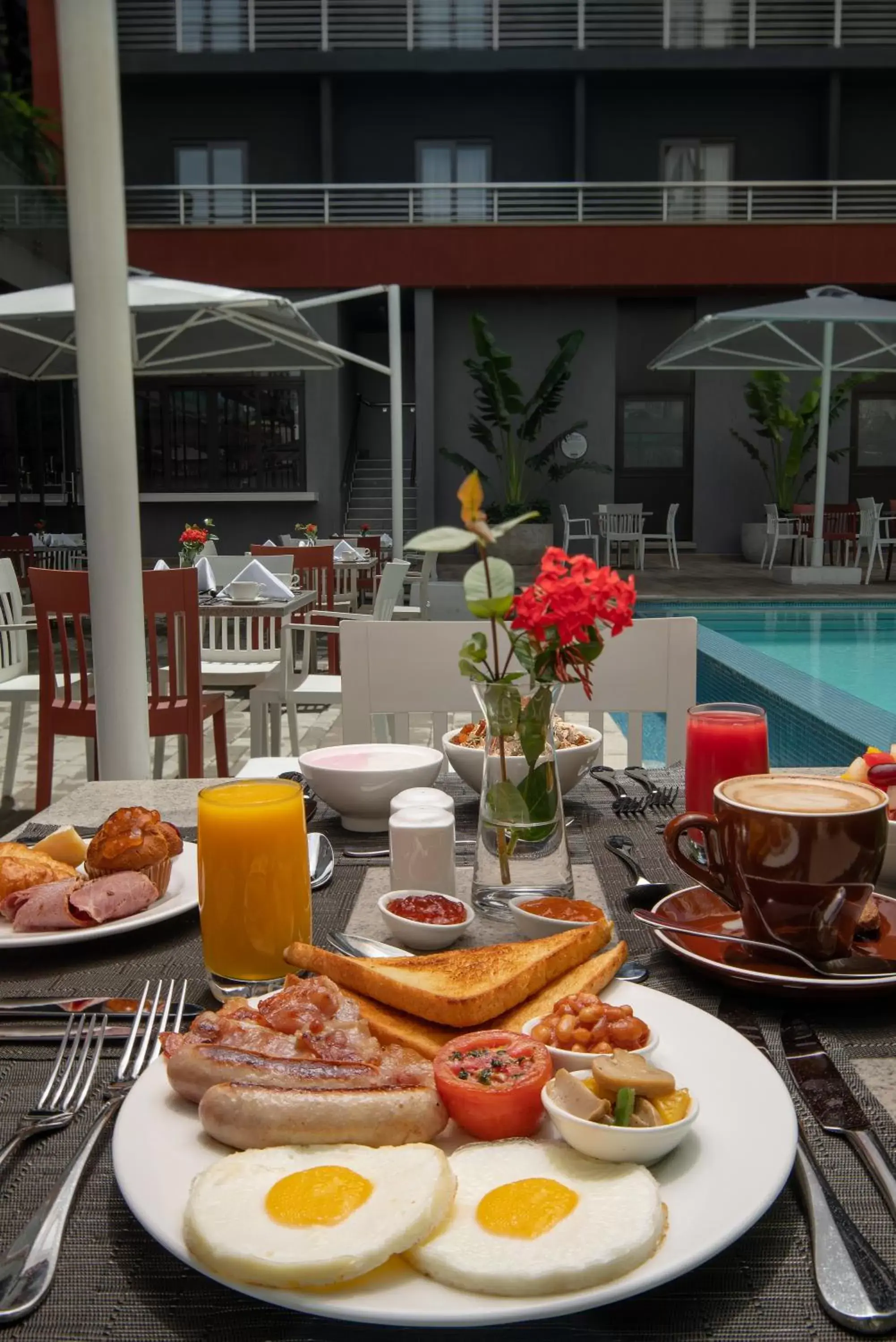 Restaurant/places to eat in Crowne Plaza - Dar Es Salaam, an IHG Hotel