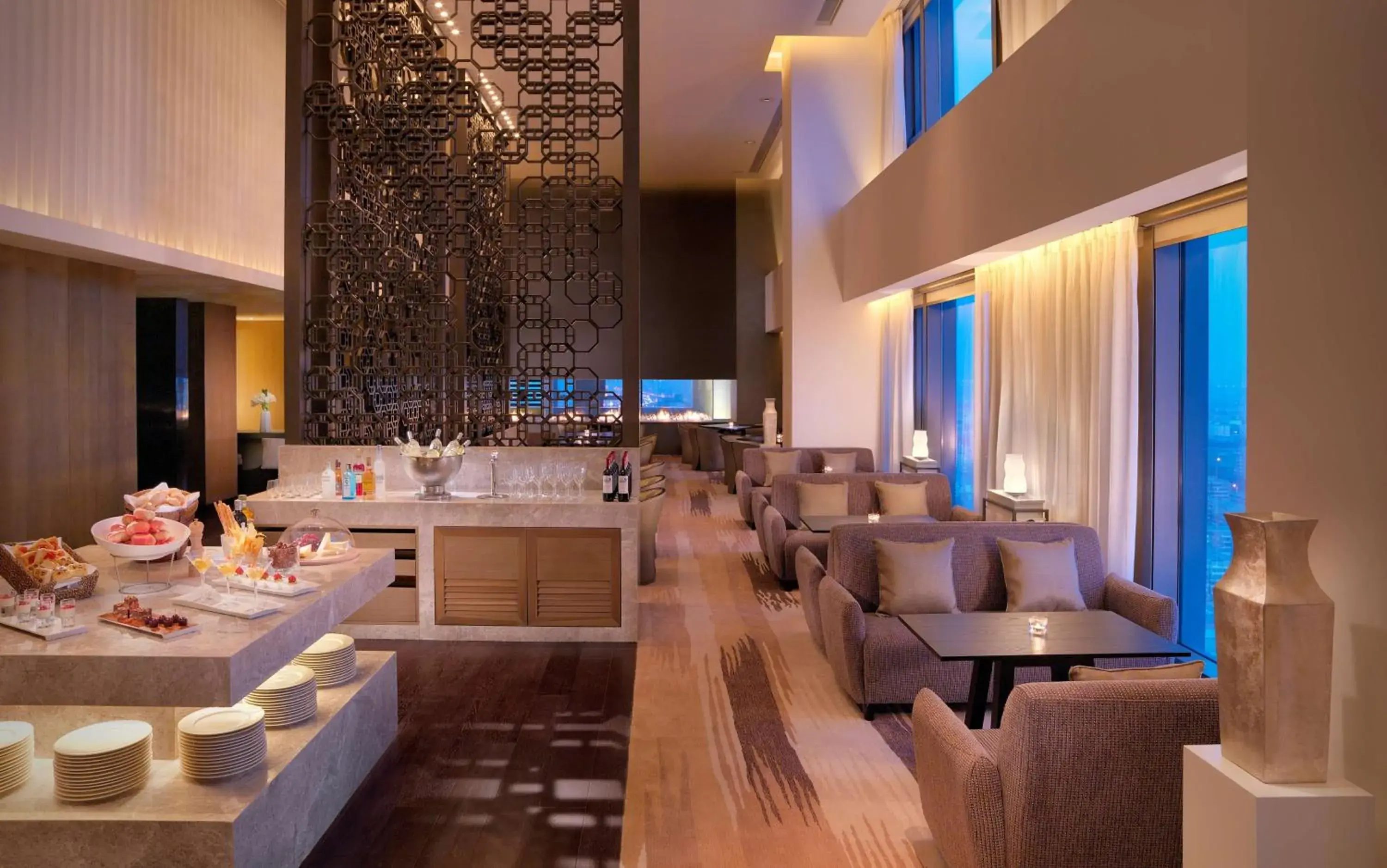 Lounge or bar, Restaurant/Places to Eat in Hyatt Regency Tianjin East