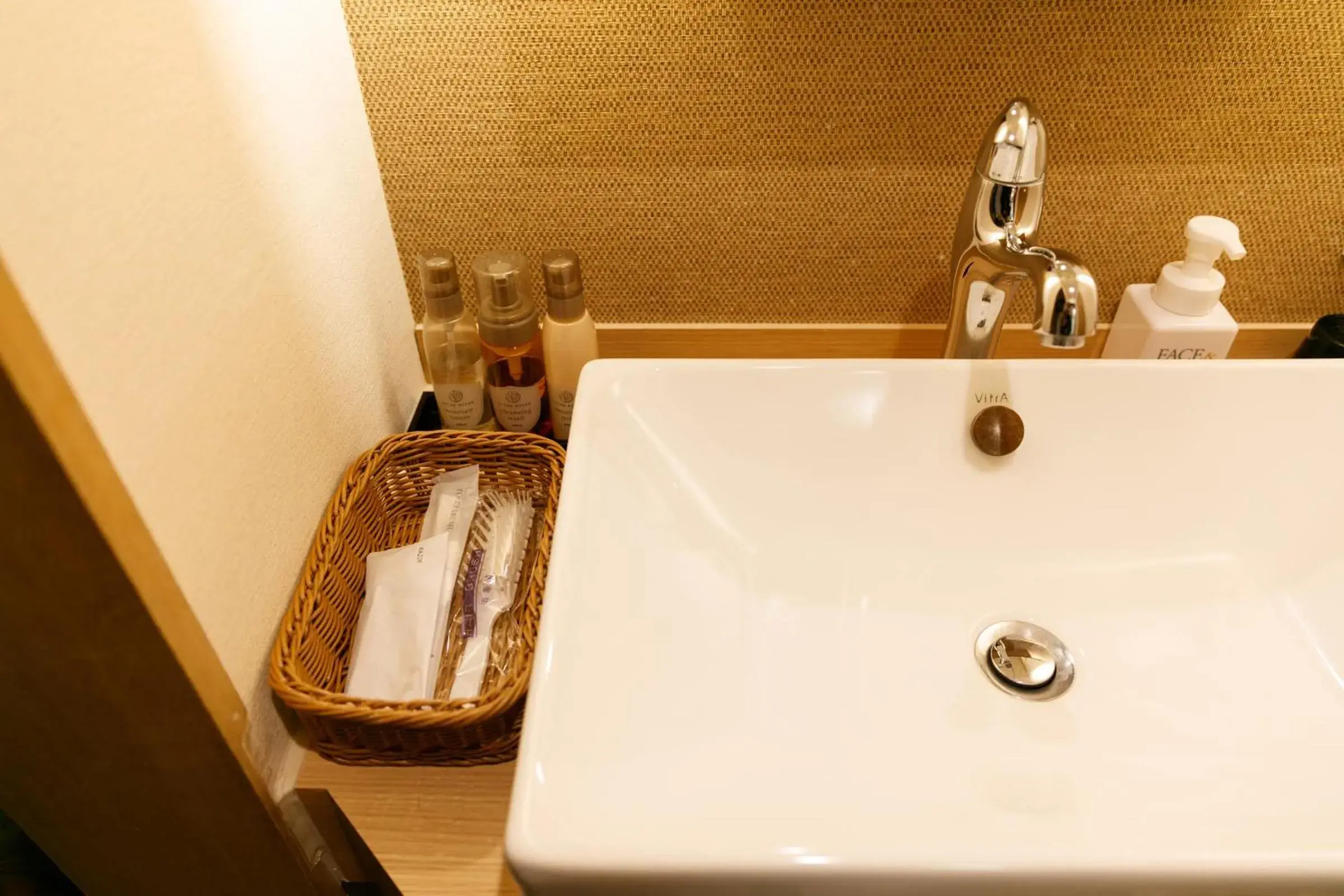 Standard Japanese-Style Room - single occupancy - Non-Smoking in Hatori