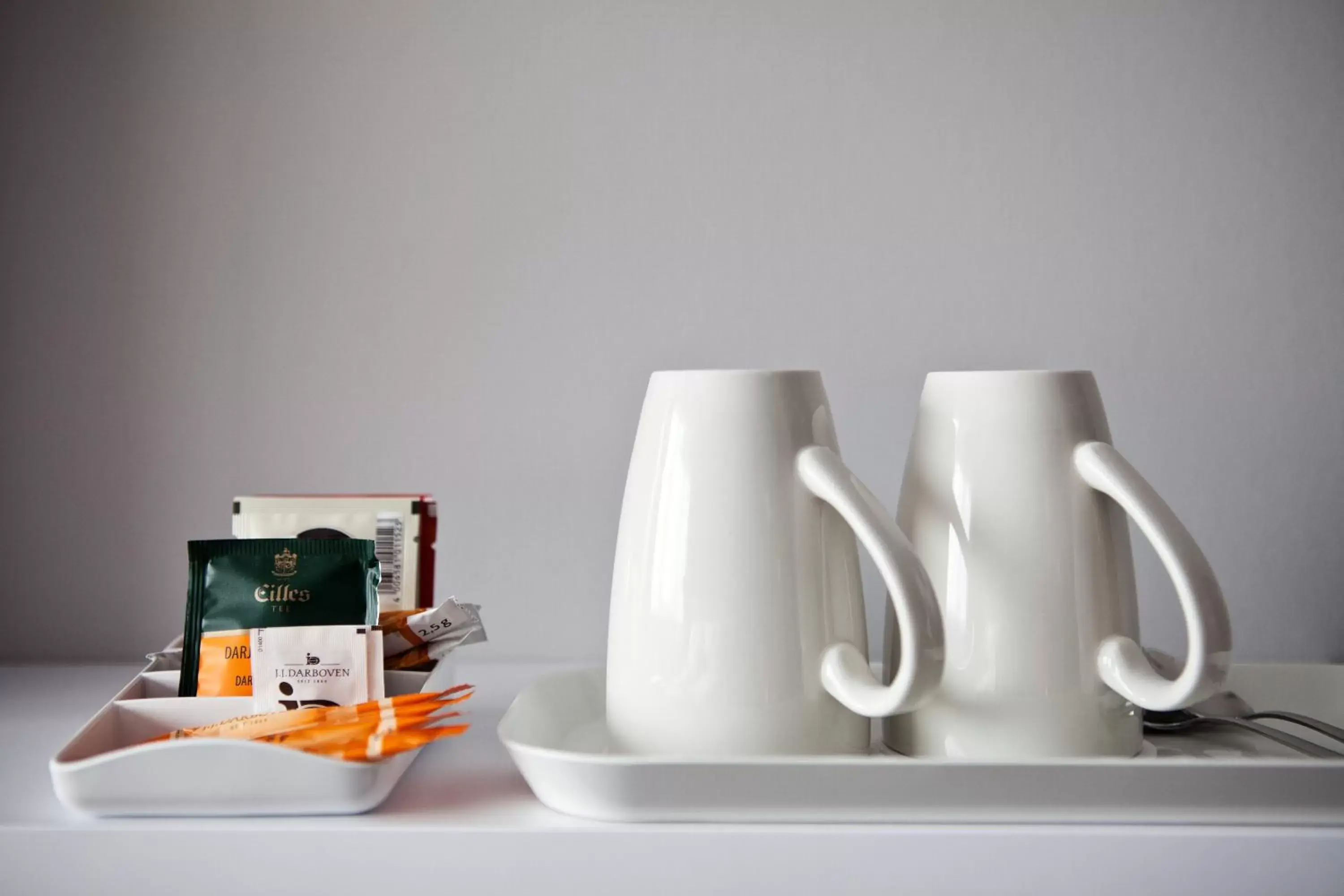 Coffee/Tea Facilities in Holiday Inn Express - Düsseldorf Airport