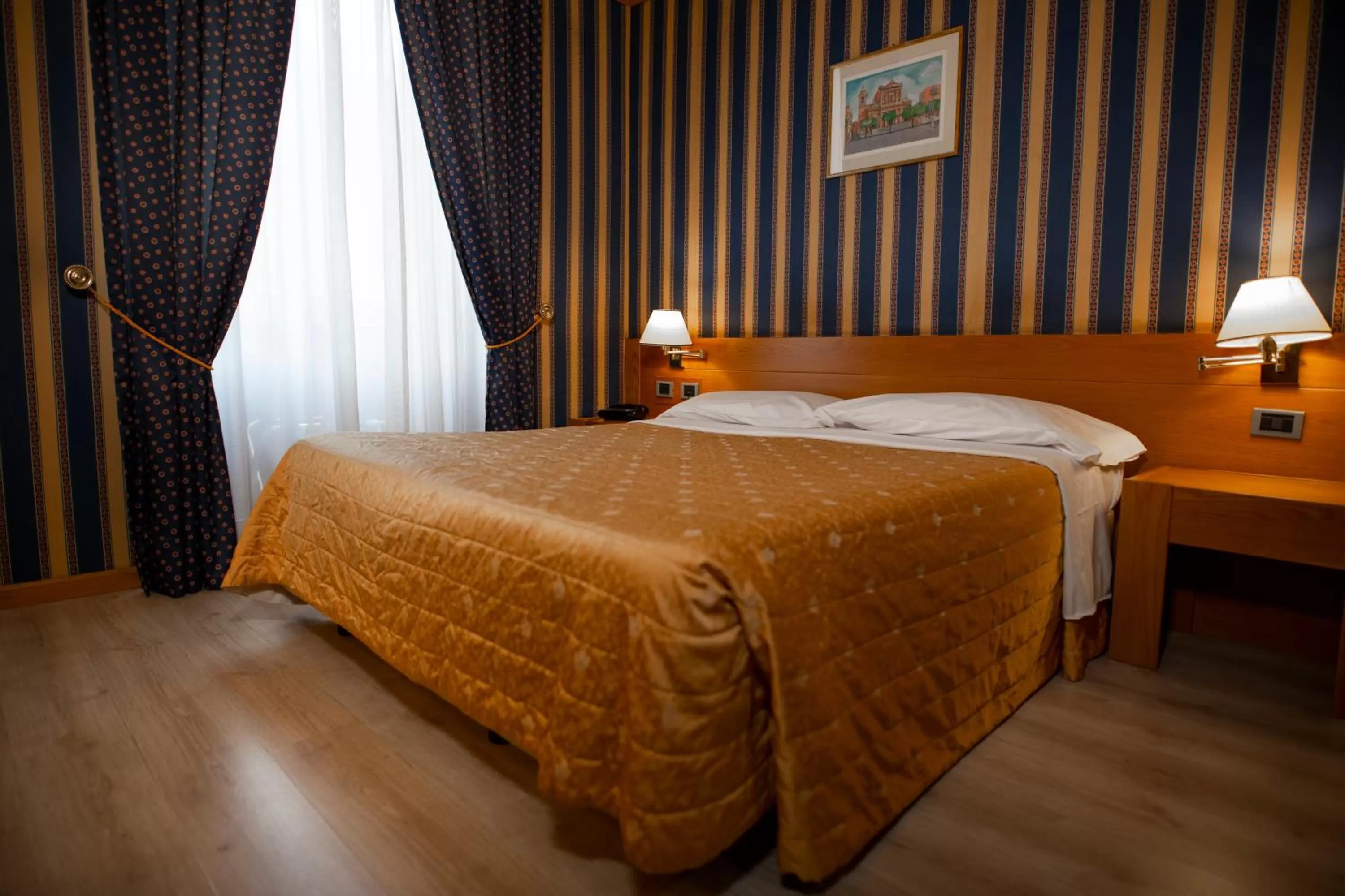 Bedroom, Bed in LH Hotel Andreotti