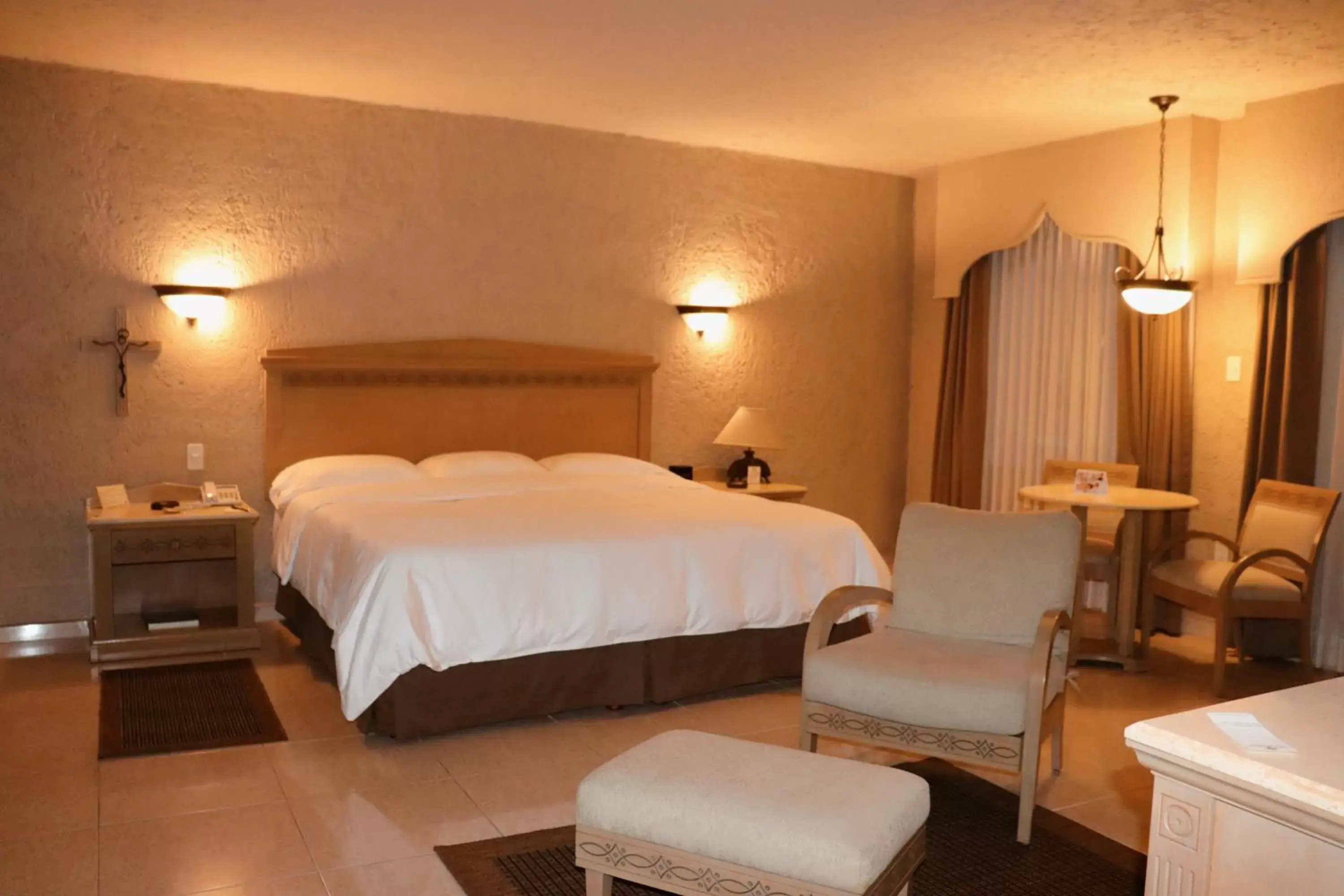 Photo of the whole room, Bed in Suites Layfer, Córdoba, Veracruz, México