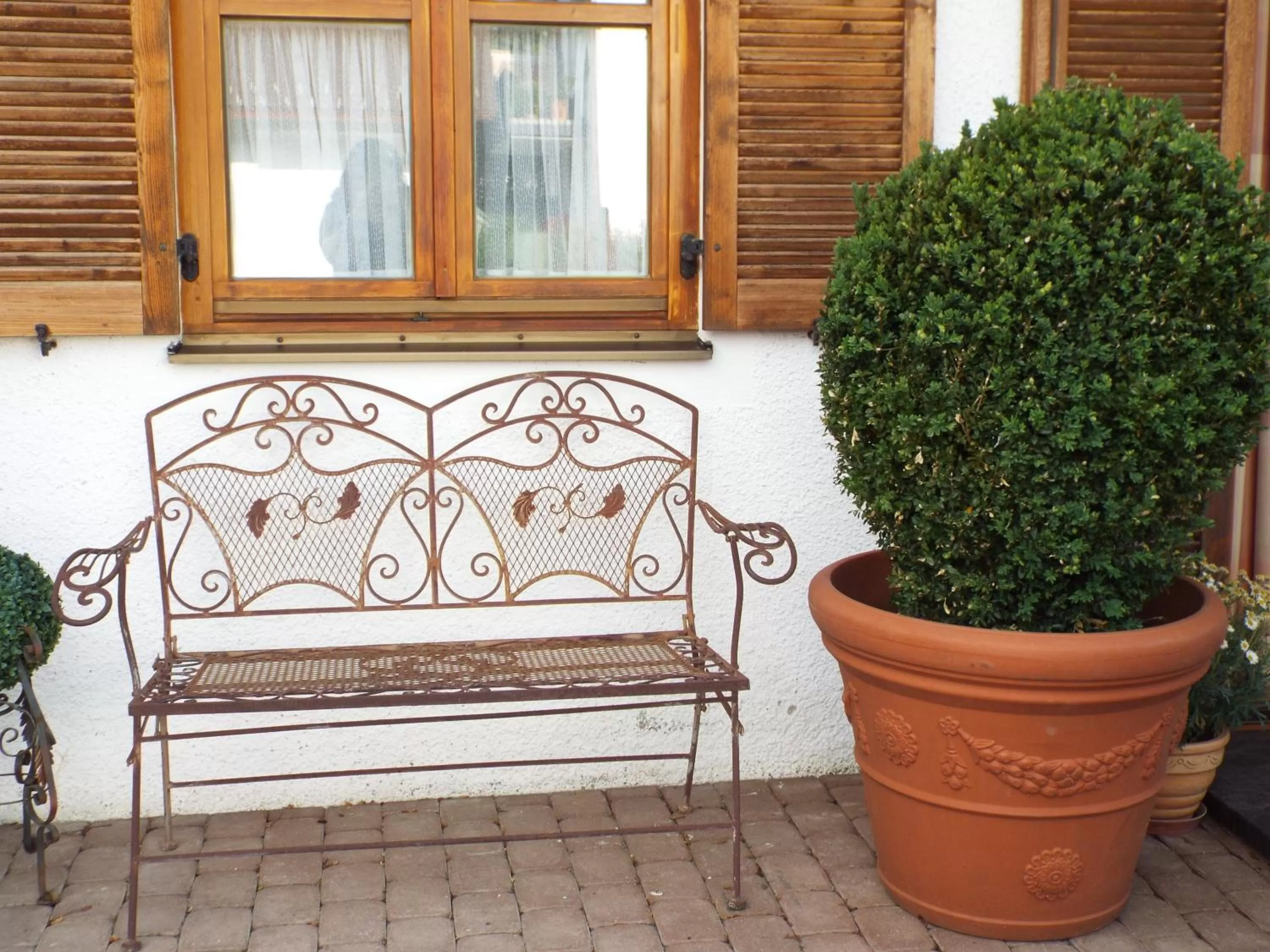 Facade/entrance in Hotel Isartaler Hof