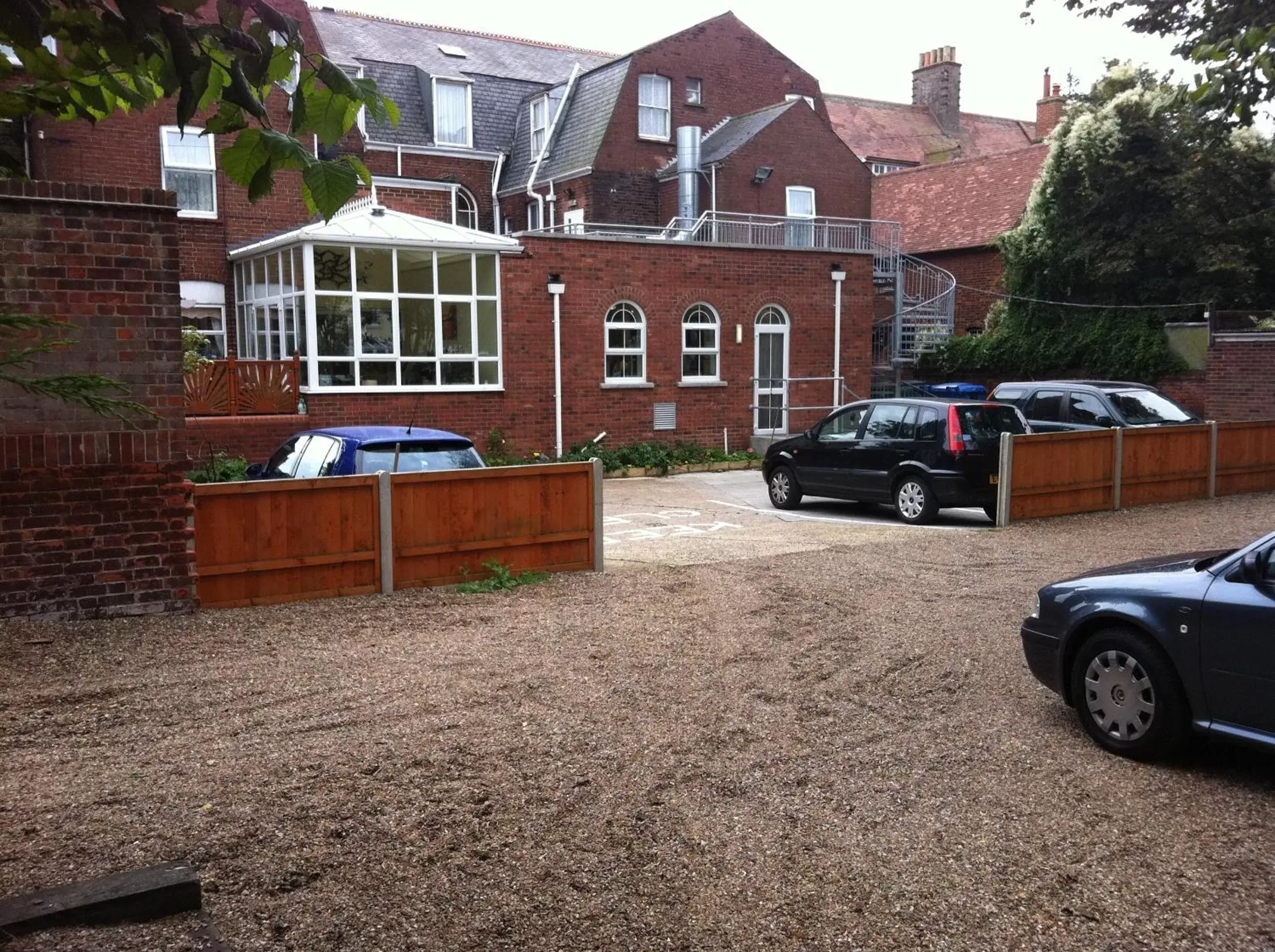 Facade/entrance, Property Building in Furzedown Hotel