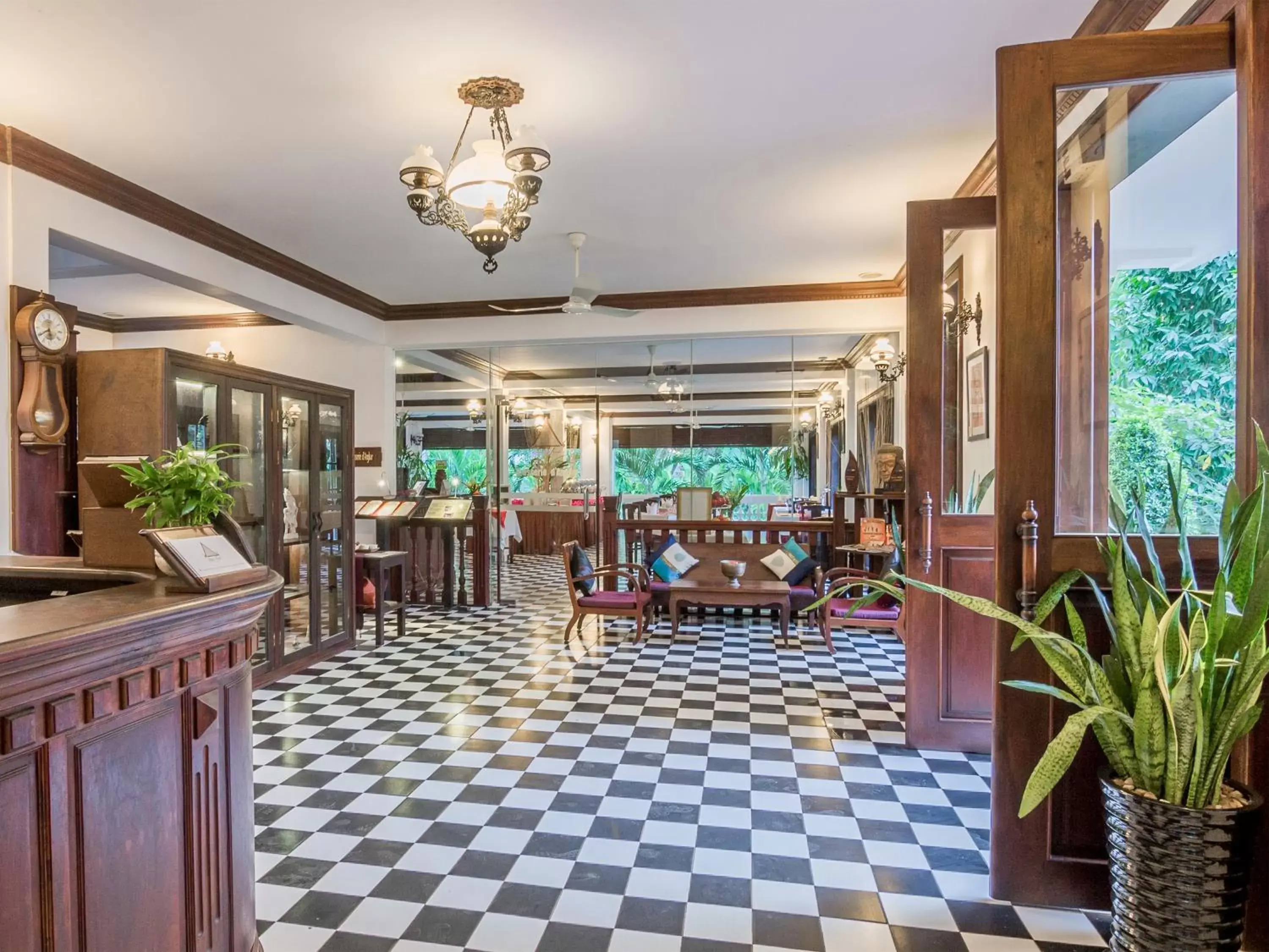 Lobby or reception in Chateau d'Angkor La Residence