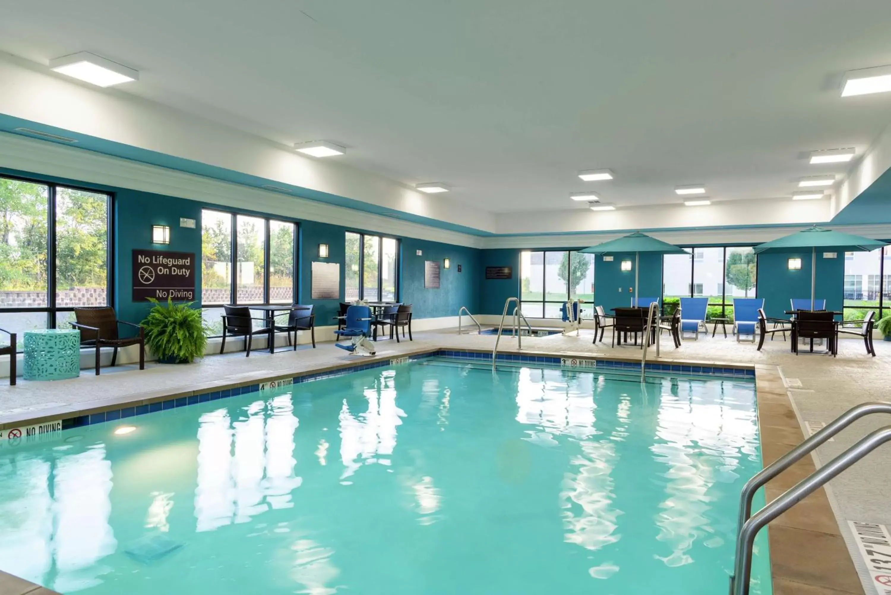 Pool view in Hampton Inn & Suites Marshalltown Pool view in Hampton Inn & Suites Marshalltown