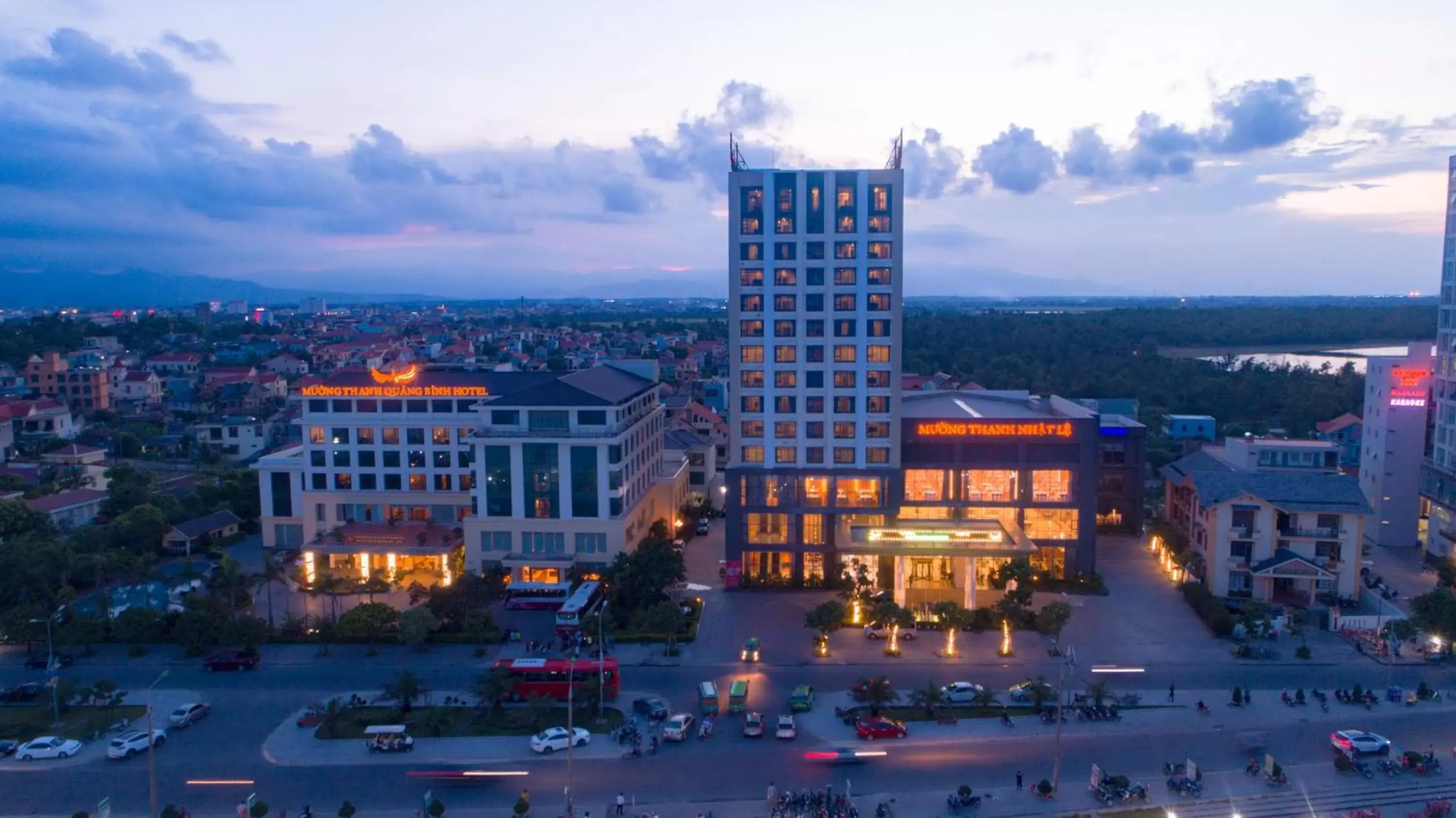 Property building, Bird's-eye View in Muong Thanh Luxury Nhat Le Hotel