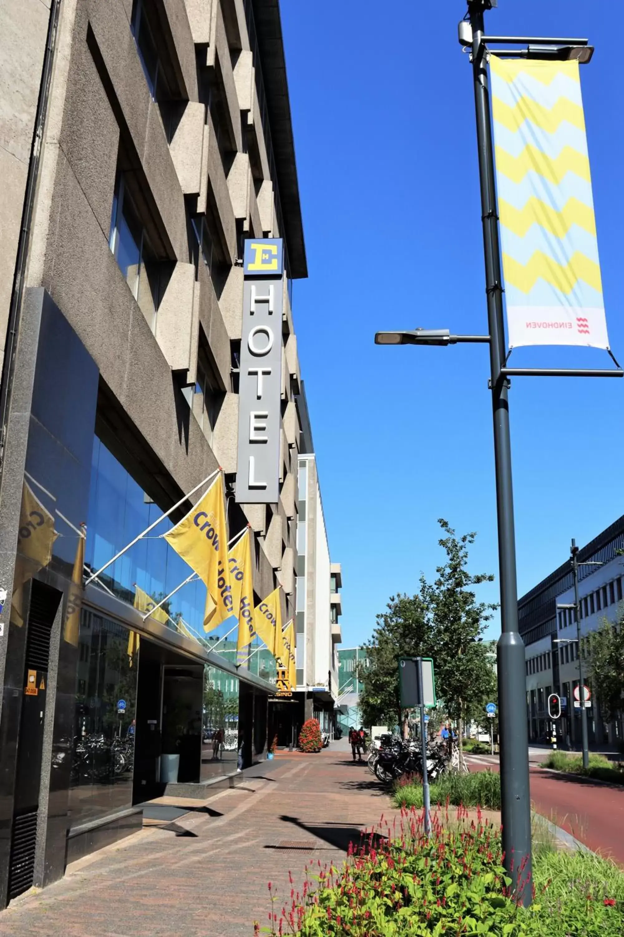 Property Building in Crown Hotel Eindhoven Centre