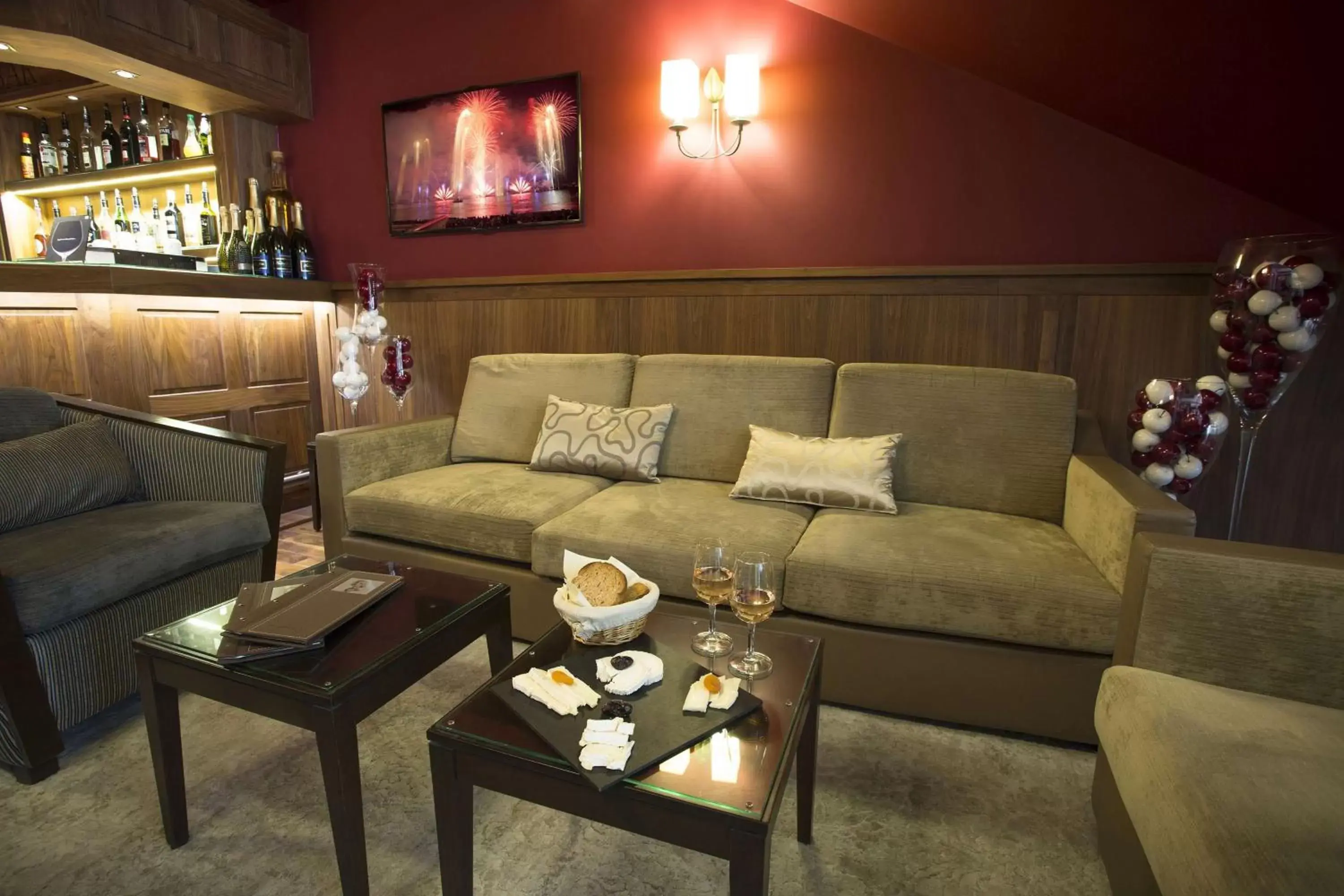 Lounge or bar, Seating Area in Best Western Plus Cannes Riviera