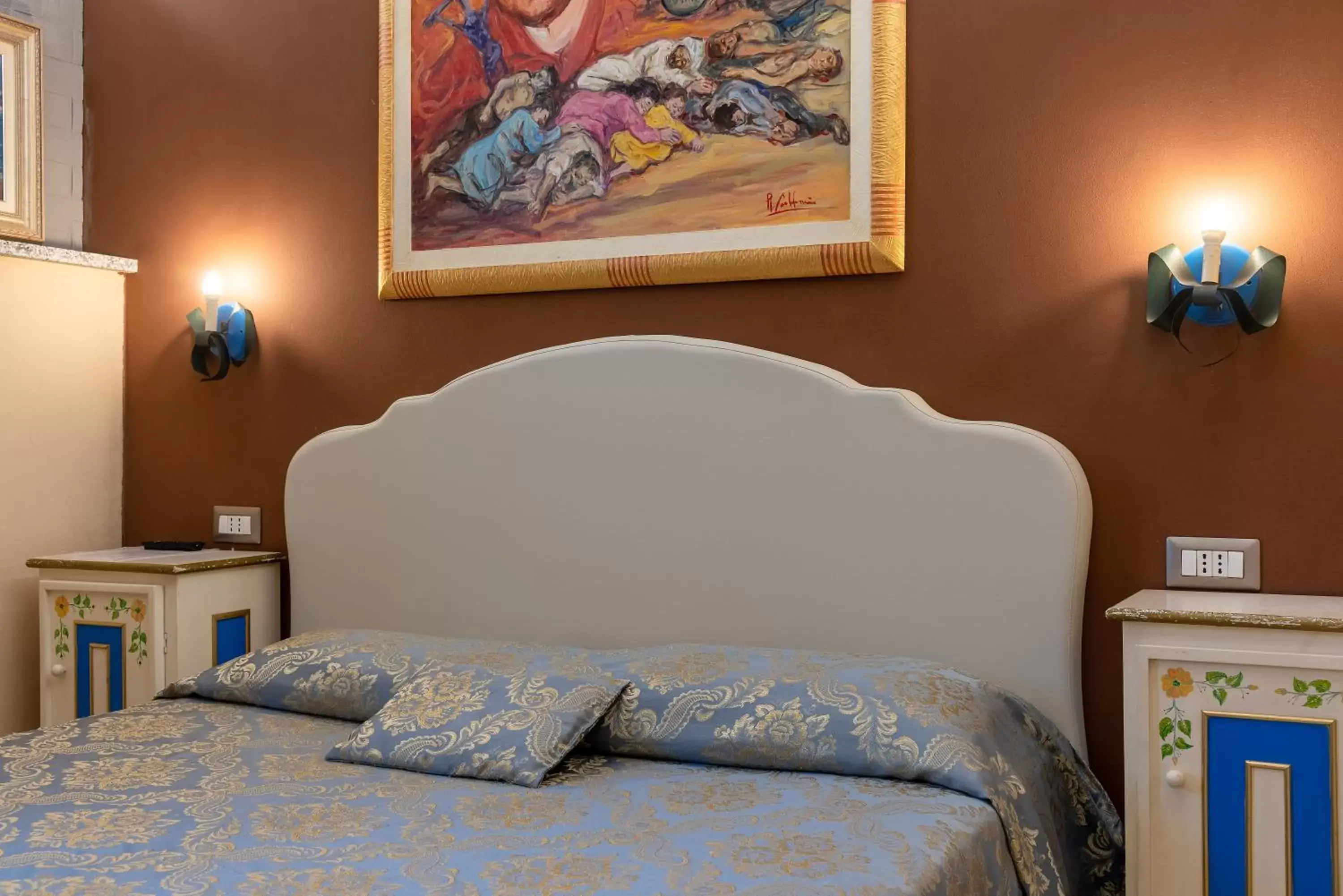 Bedroom, Bed in Villa Mery
