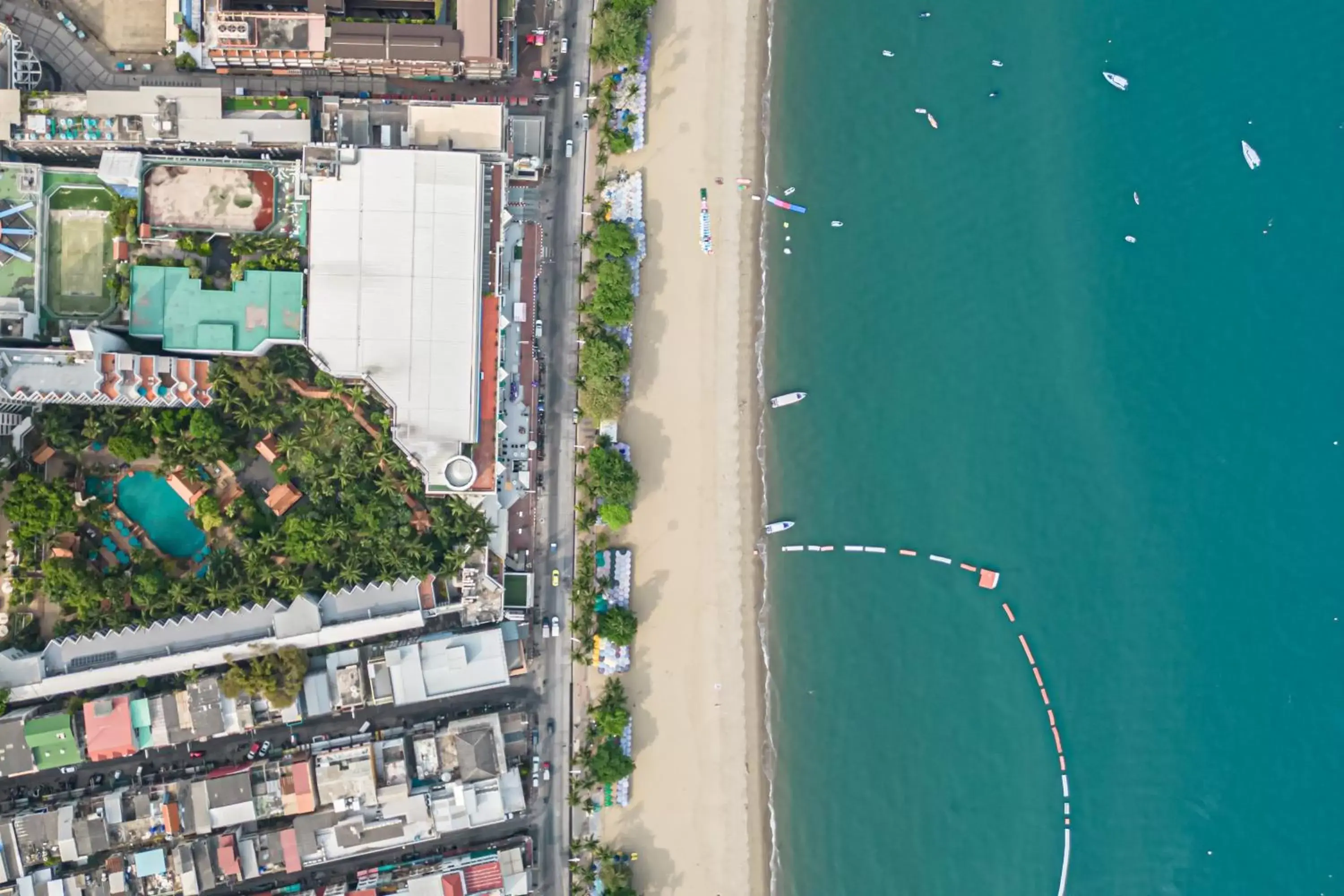 Beach, Bird's-eye View in Avani Pattaya Resort