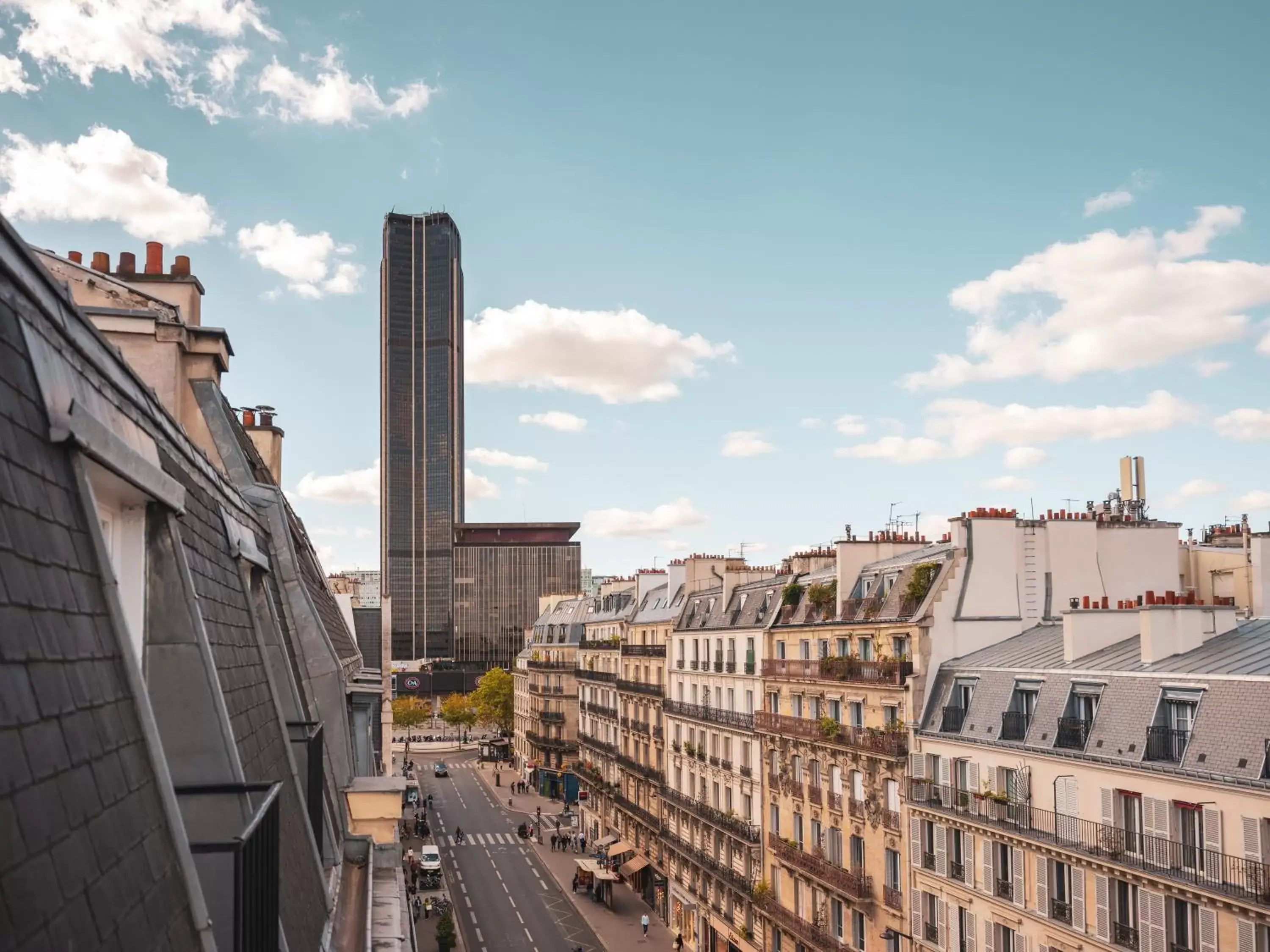 City view in Legend Saint Germain