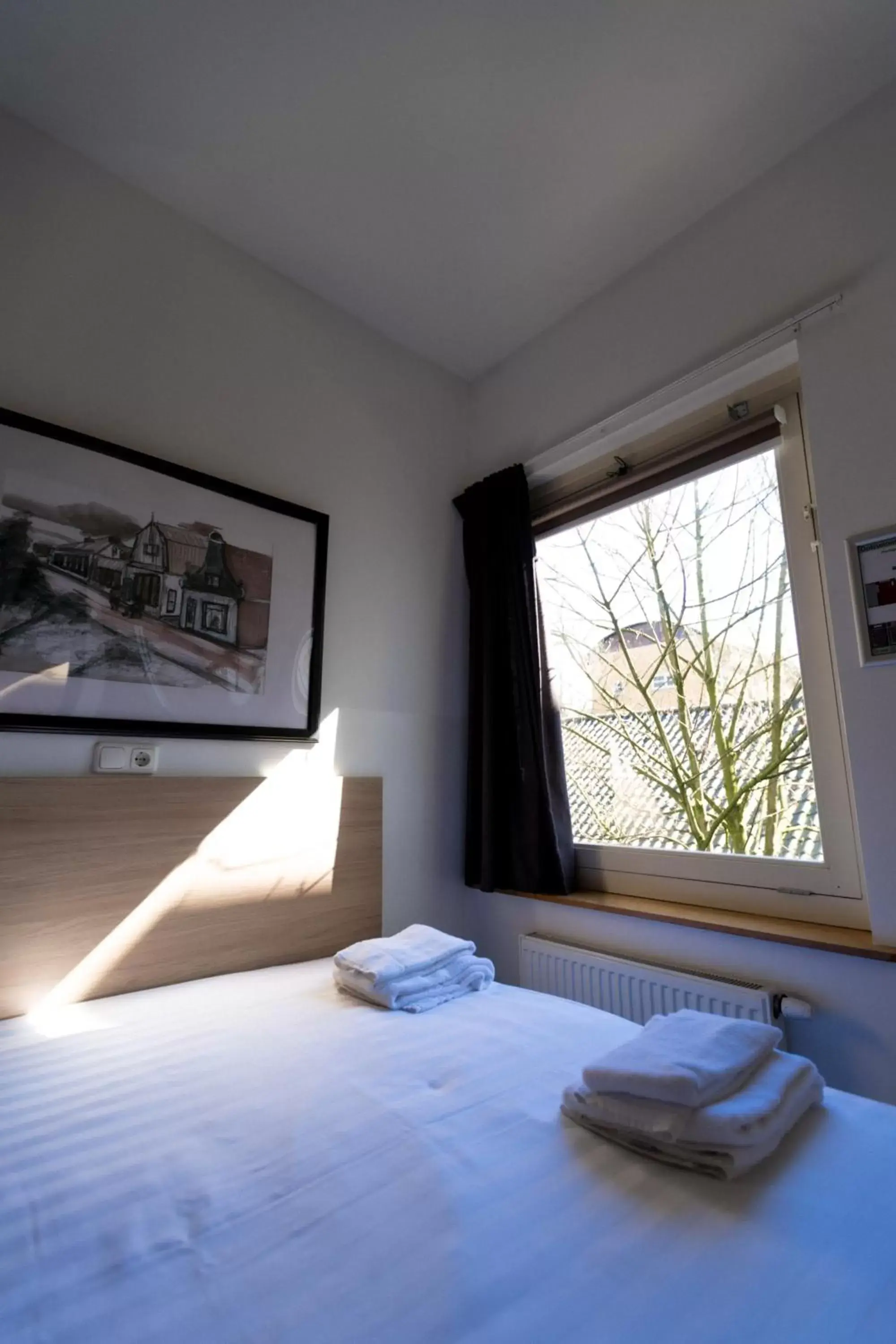 View (from property/room), Bed in Plantage Garden Apartments