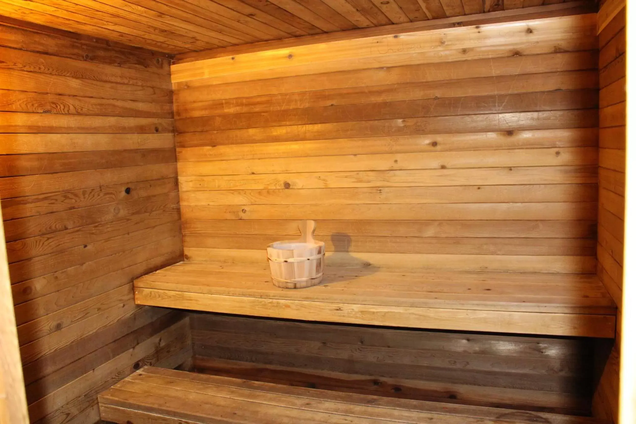 Sauna in Howard Johnson by Wyndham Woodstock NB