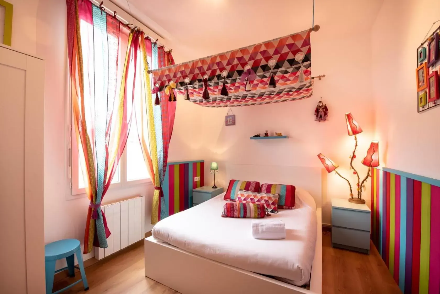Photo of the whole room, Bed in VILLA ZENITH Hostel - LA MAISON