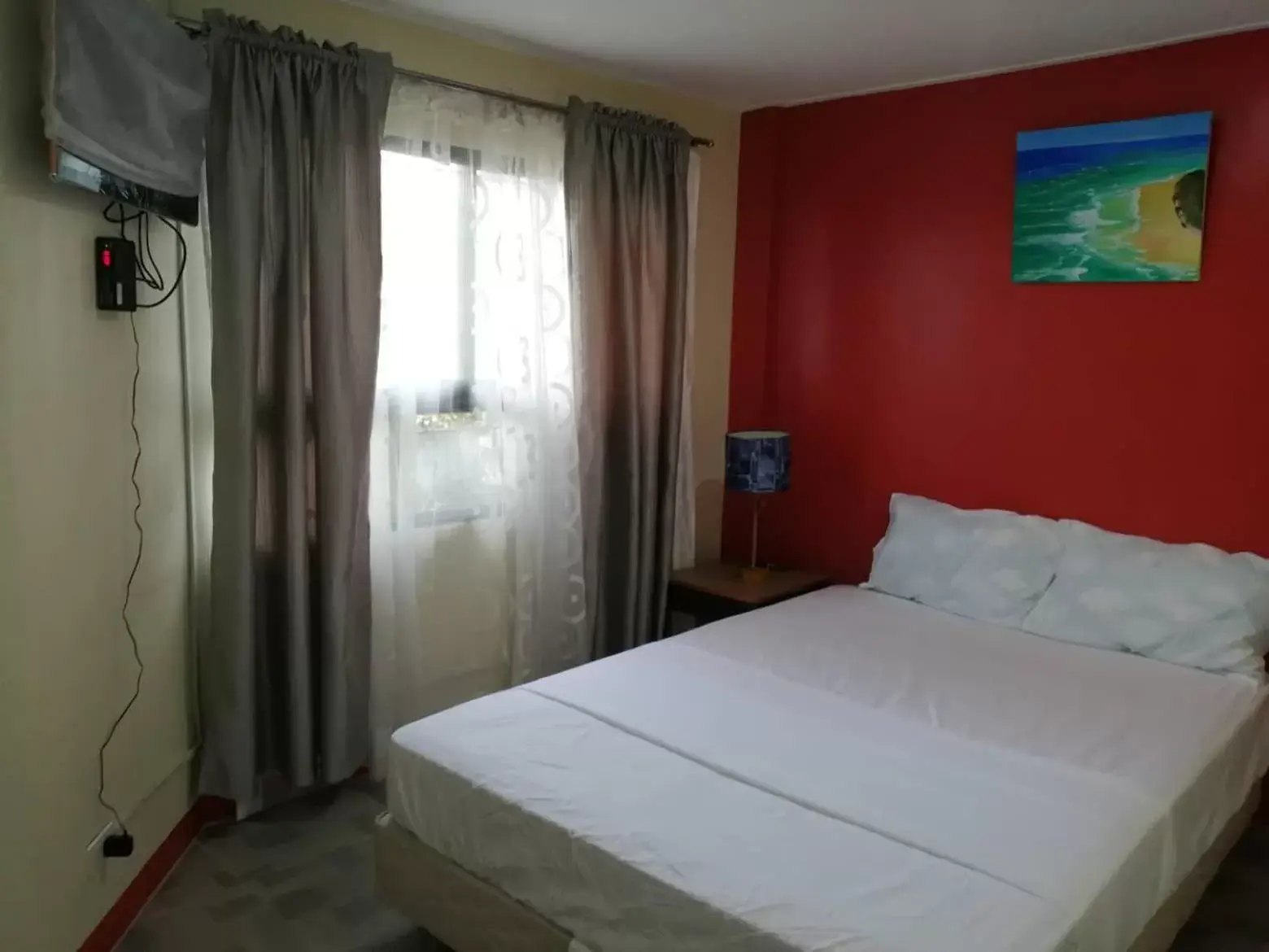 Budget Double Room in Cozy Inn Mactan Budget Double Room in Cozy Inn Mactan