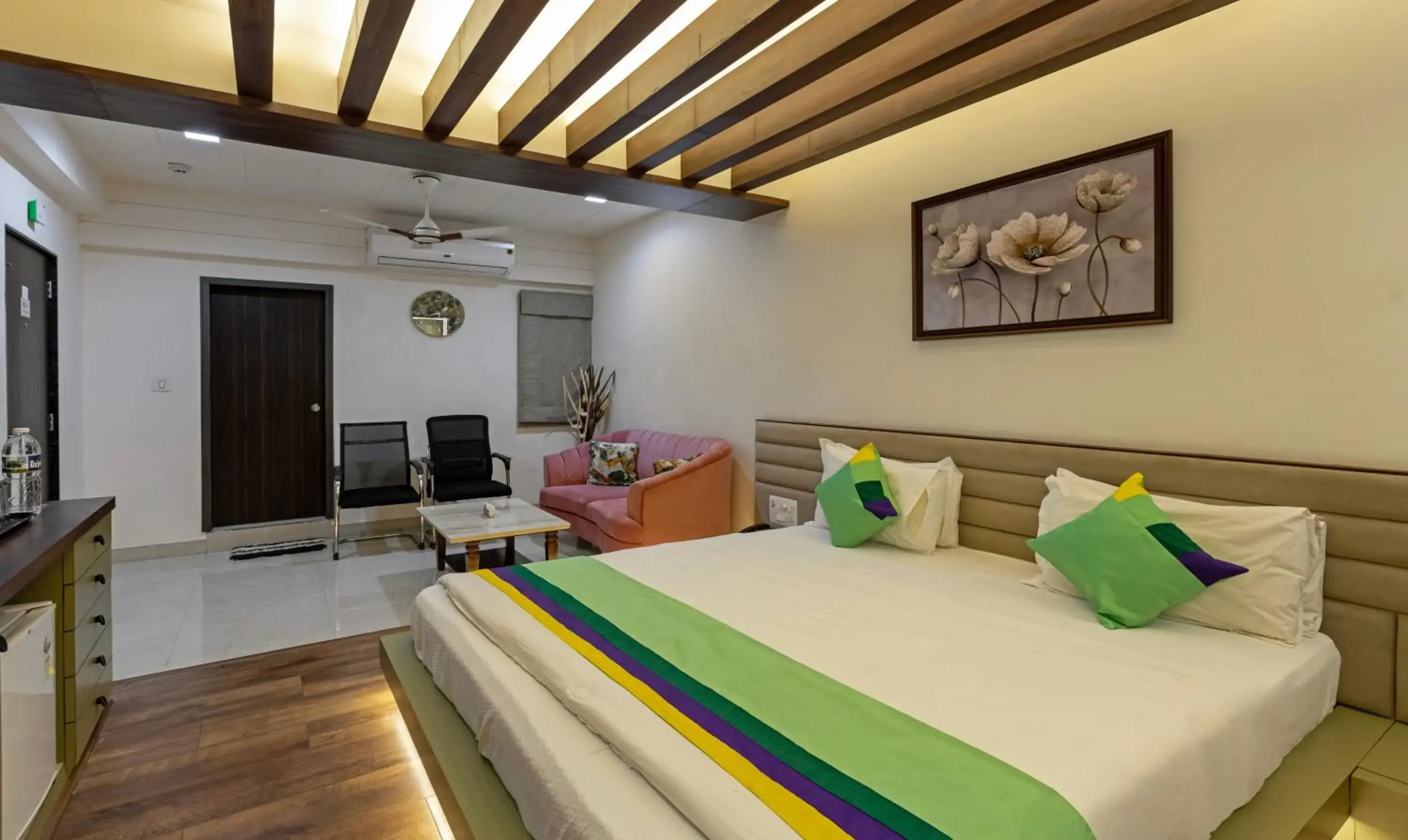 Bed in Treebo Oscar Bed in Treebo Oscar