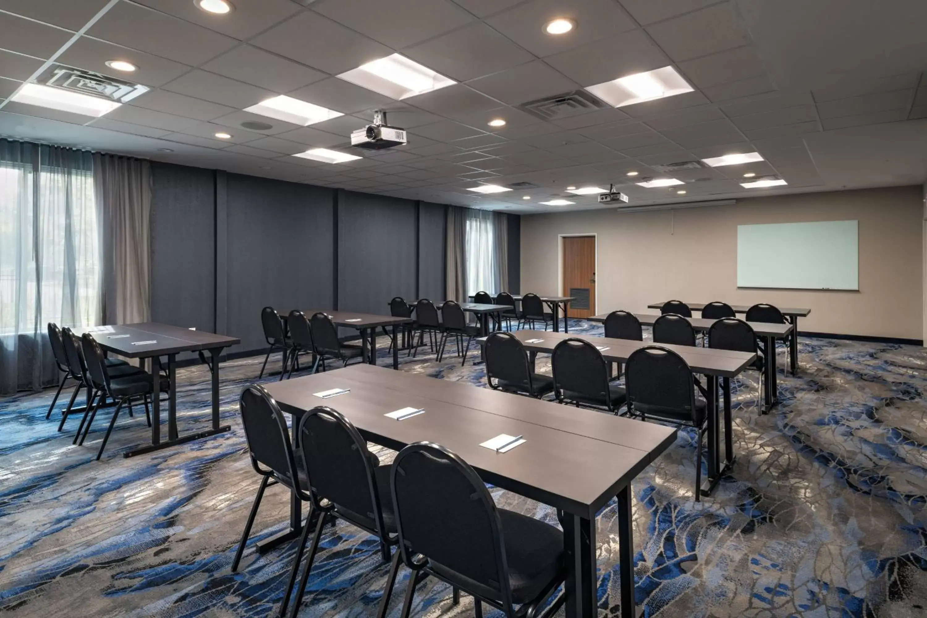 Meeting/conference room in Fairfield Inn & Suites by Marriott Houston Missouri City