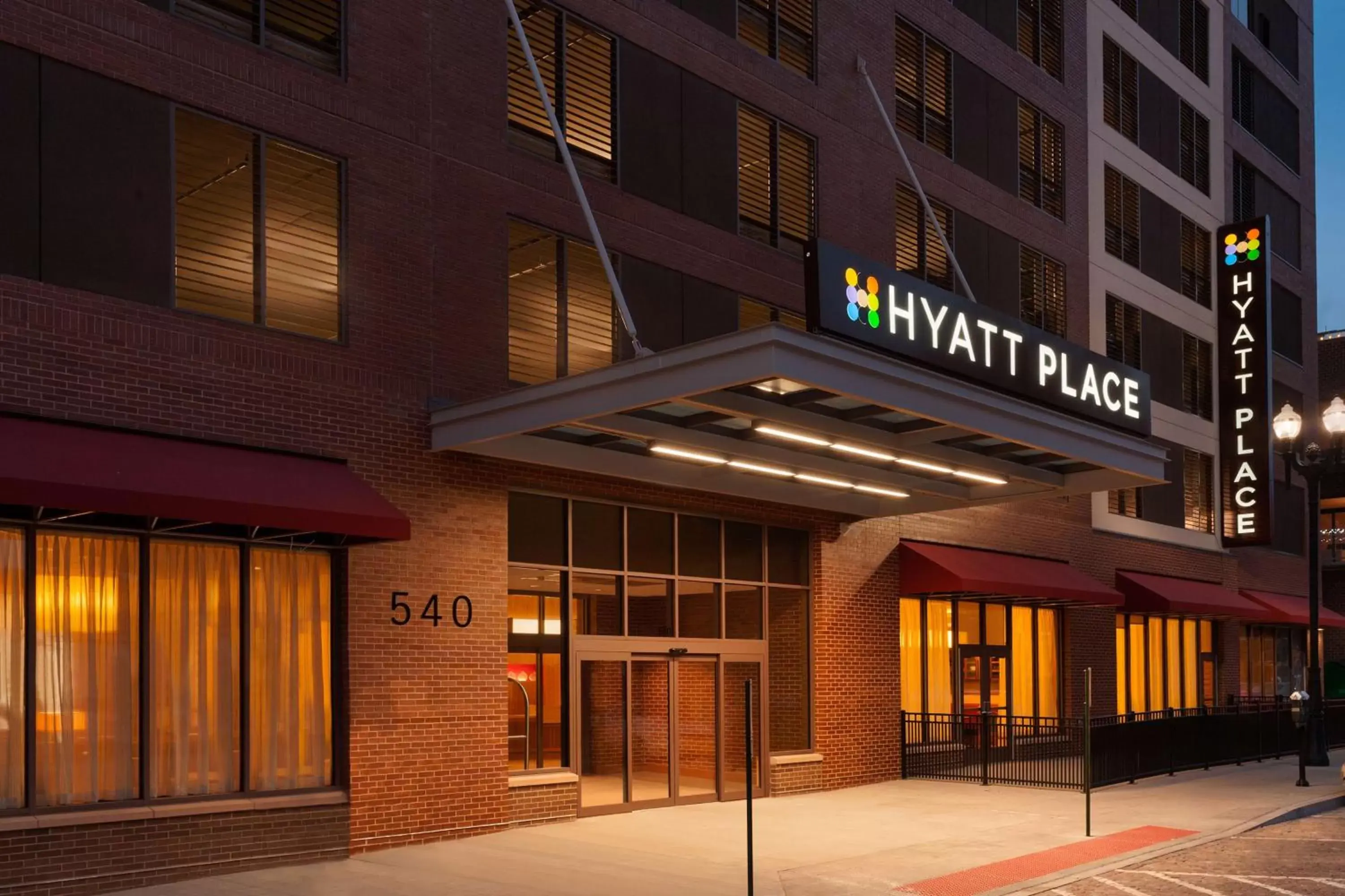 Property building in Hyatt Place Omaha/Downtown-Old Market