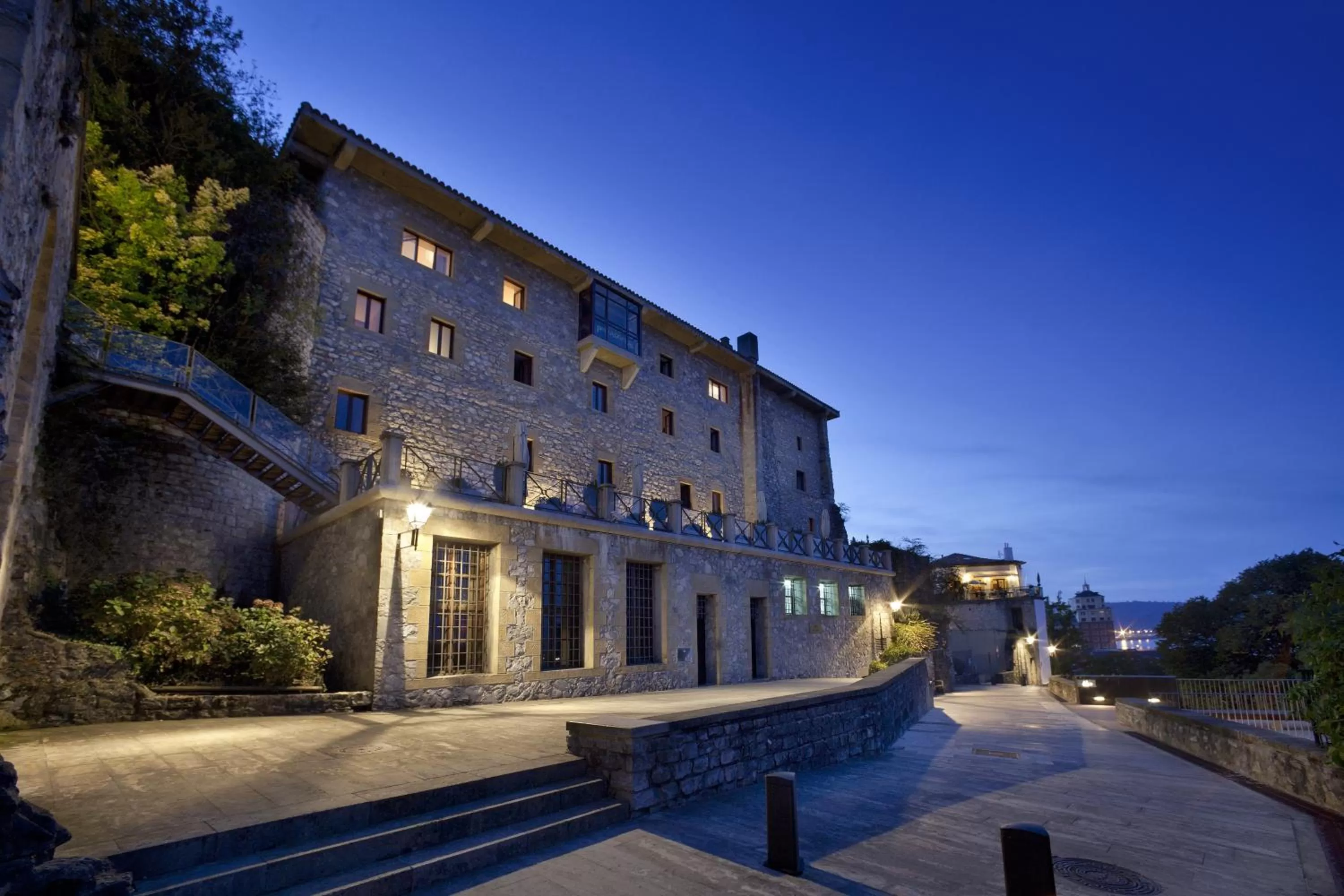 Property building in Parador de Hondarribia