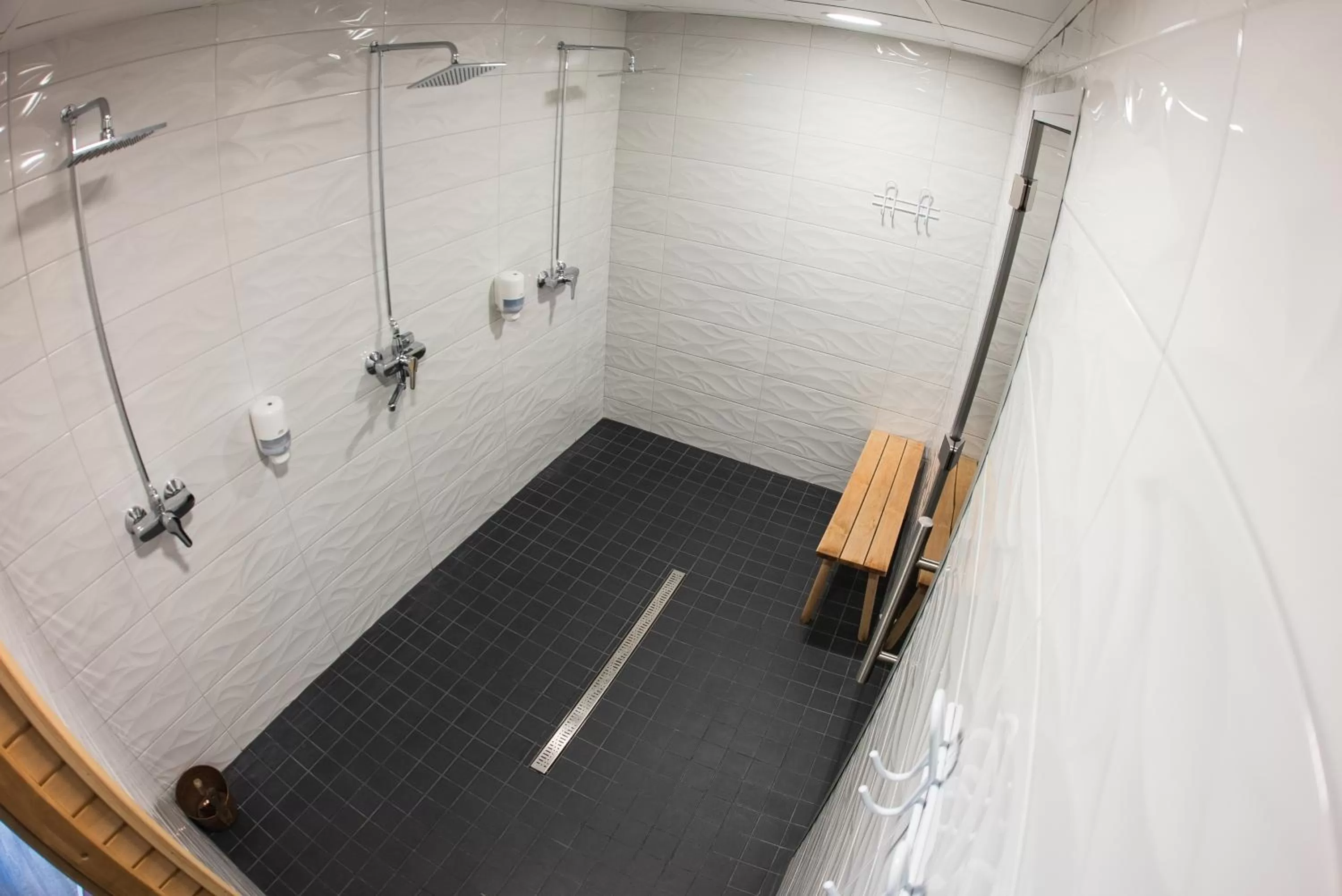 Shower in Aleksandri Guesthouse