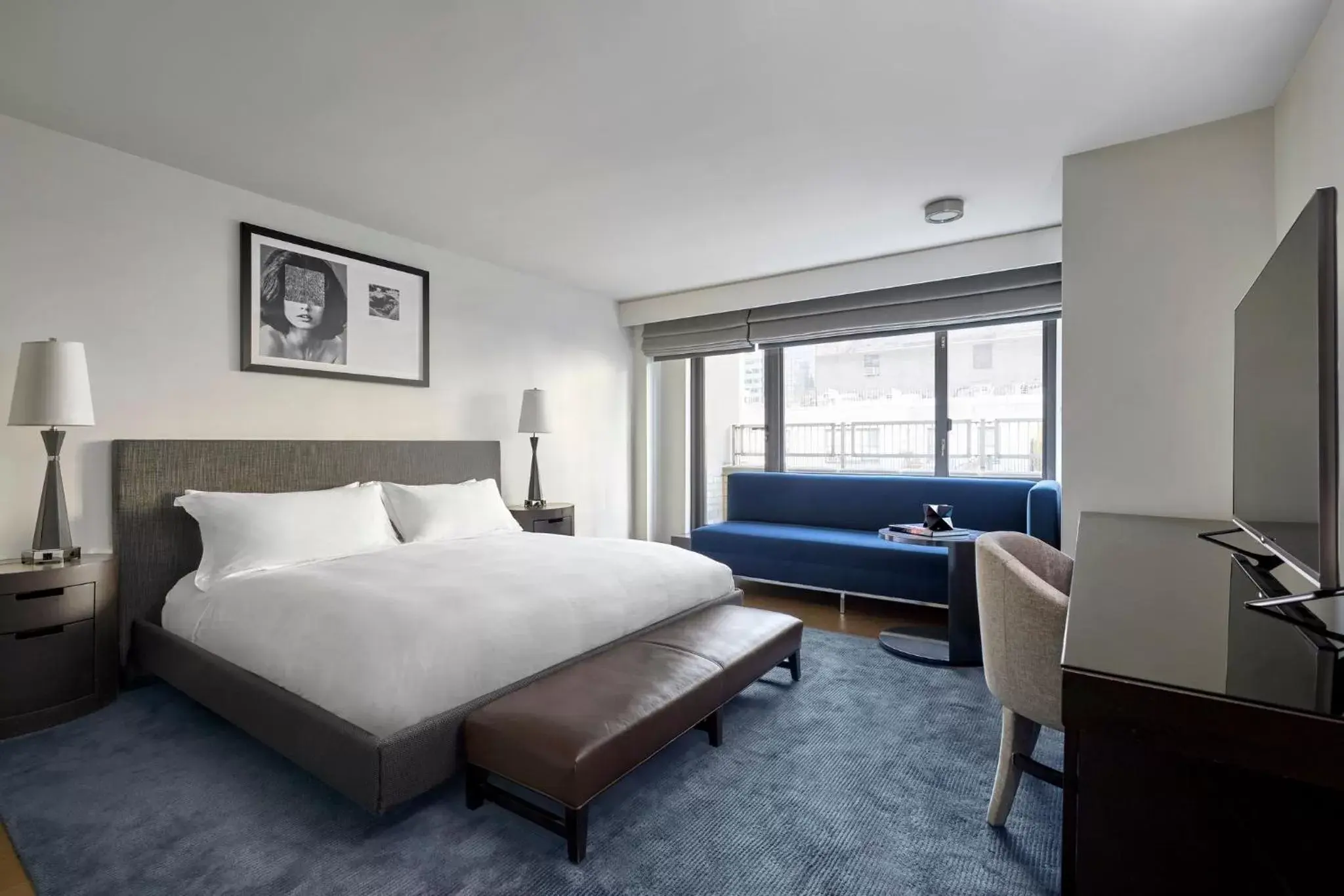 Bedroom, Bed in Loews Regency New York Hotel