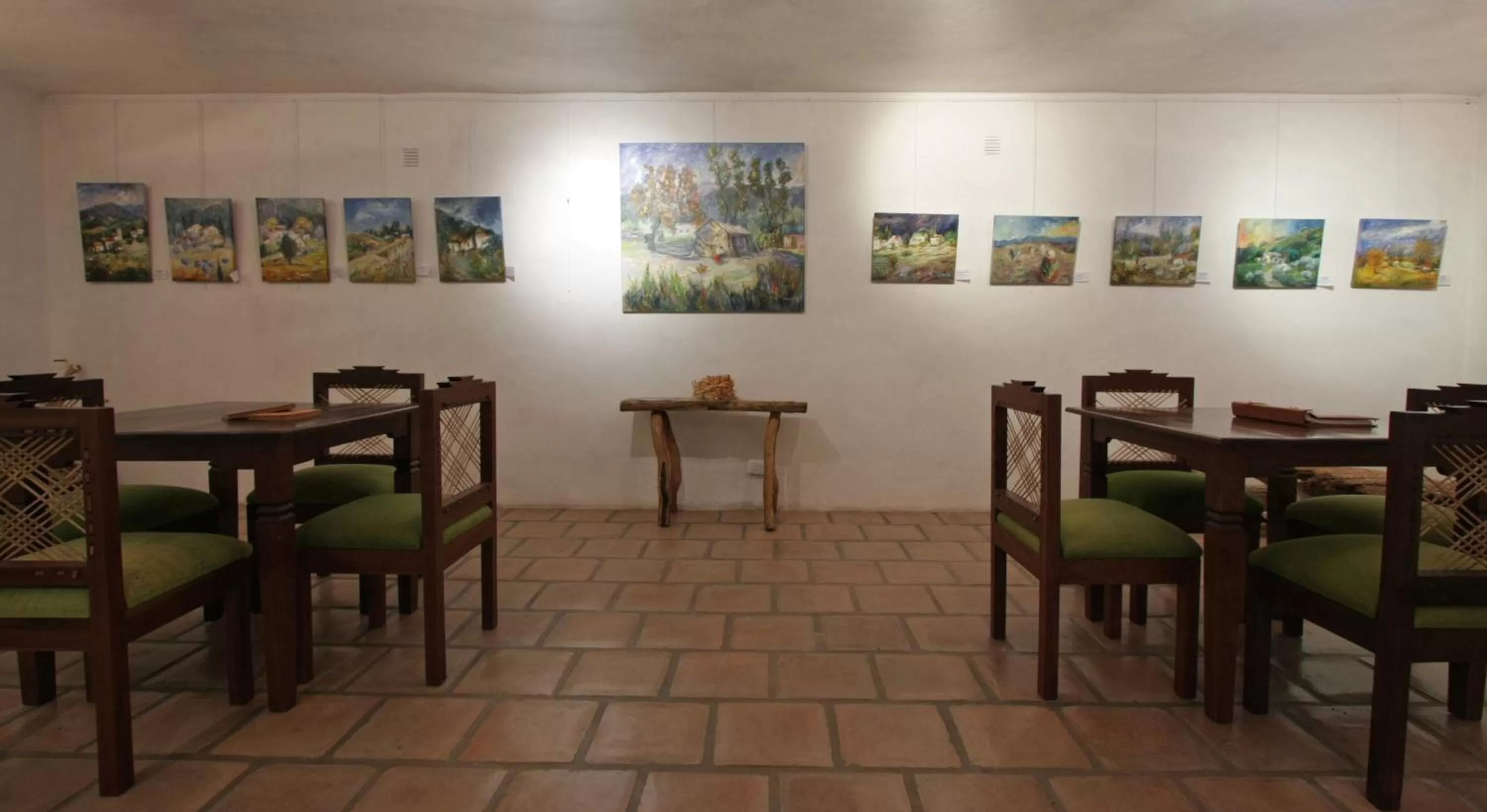 Restaurant/places to eat in La Merced Del Alto