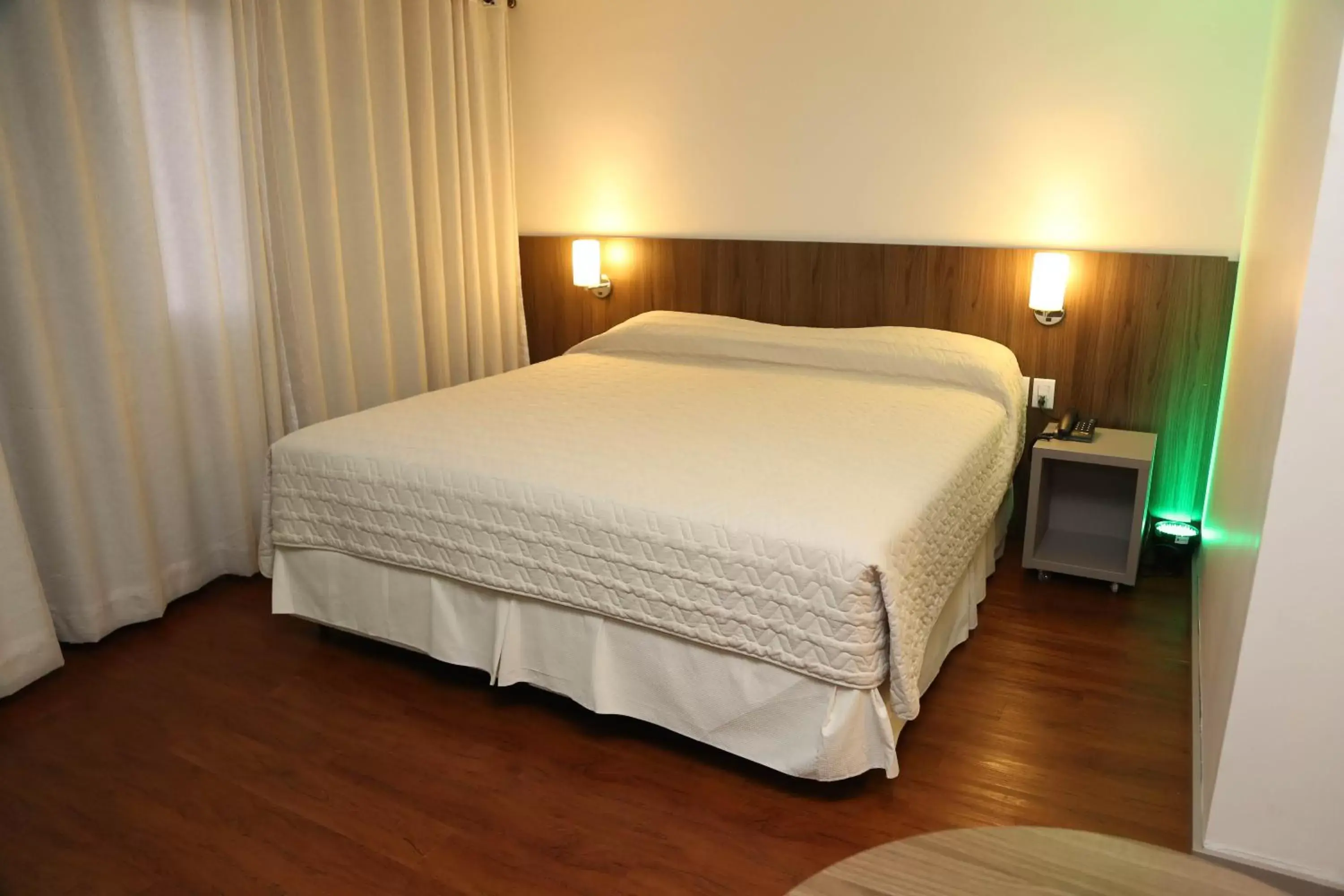 Bed in Hotel Dom Rafael Premium