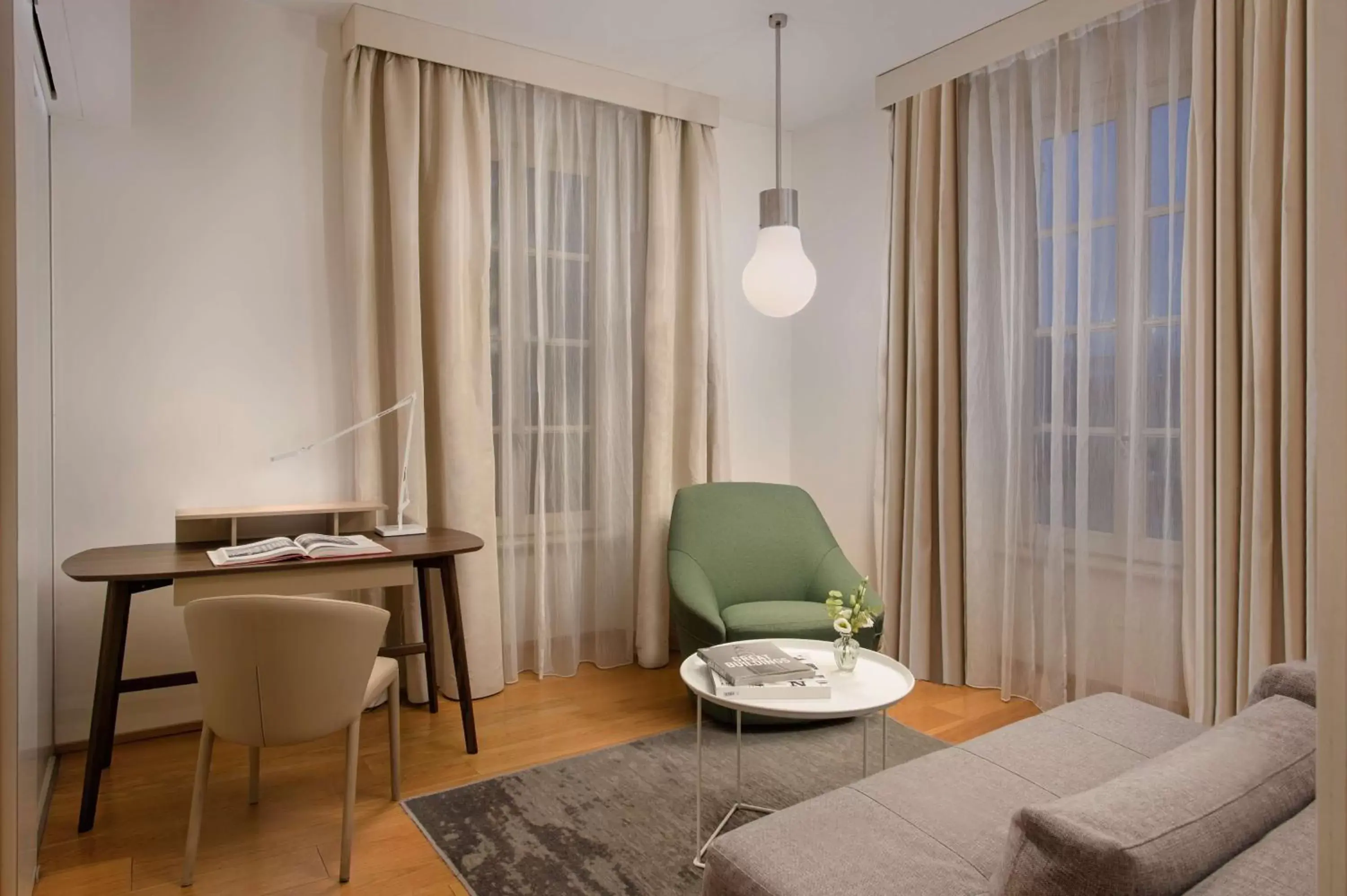 Bedroom, Seating Area in Avani Palazzo Moscova Milan Hotel -Previously NH Palazzo Moscova-