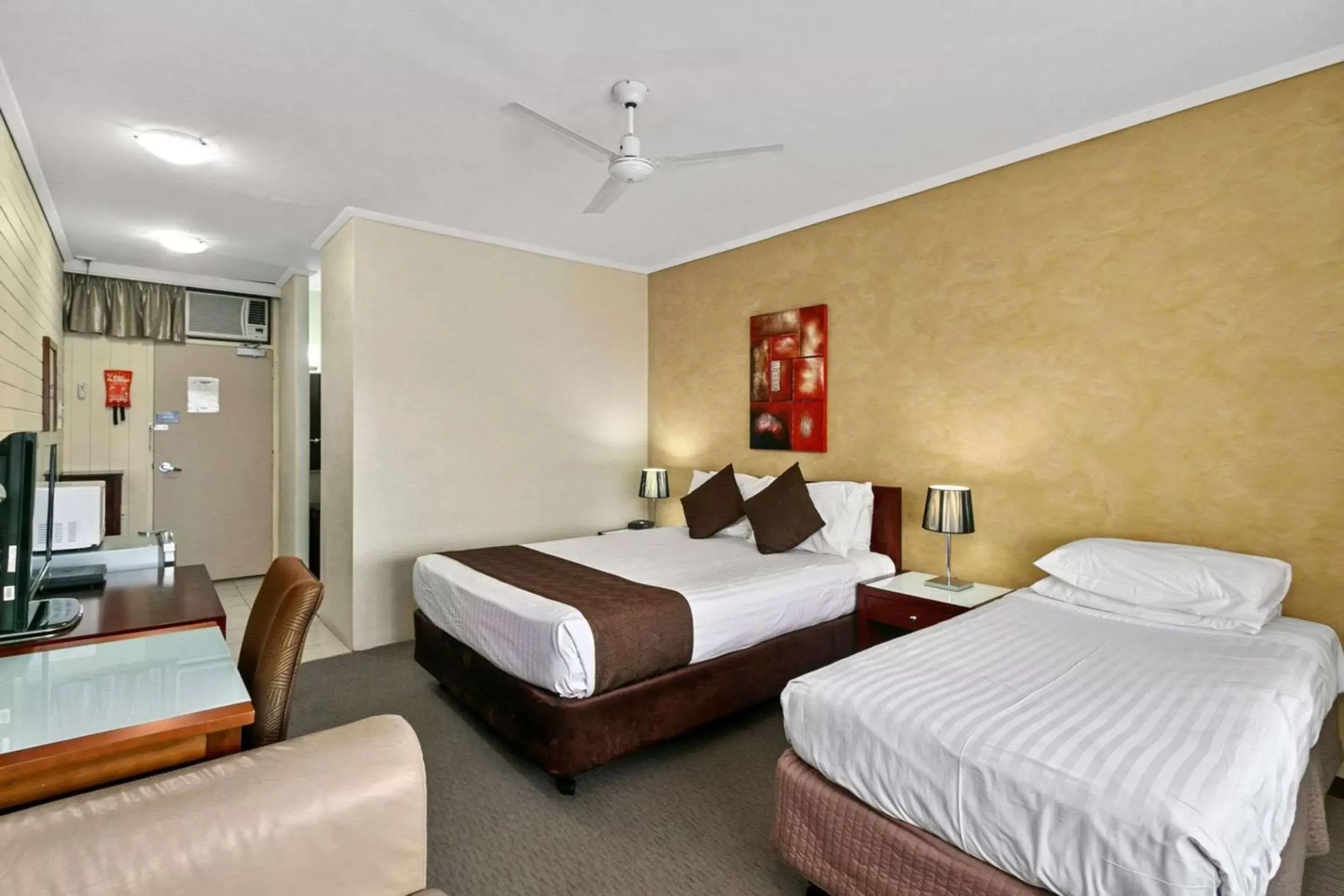 Bedroom, Bed in Comfort Inn Whyalla