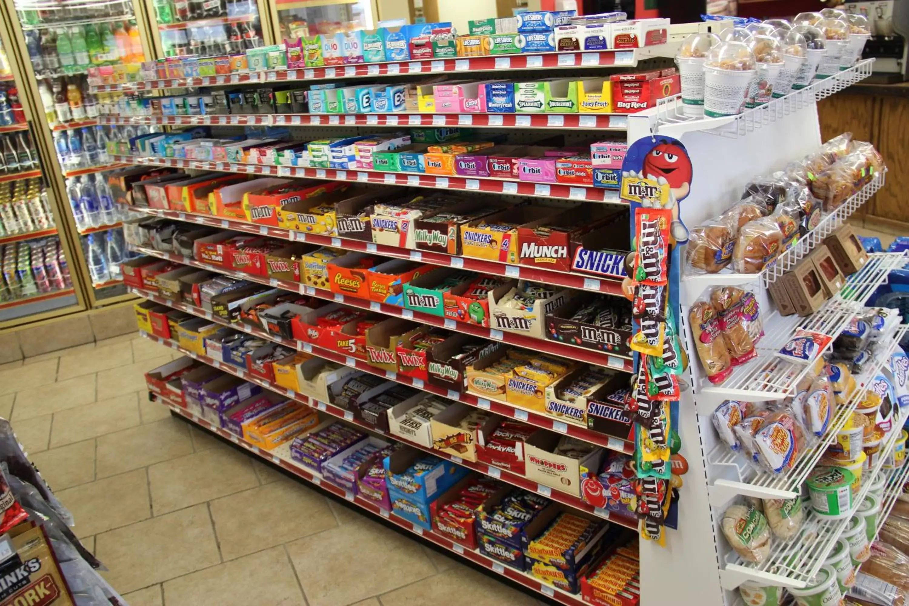 On-site shops, Supermarket/Shops in Flat Creek Inn