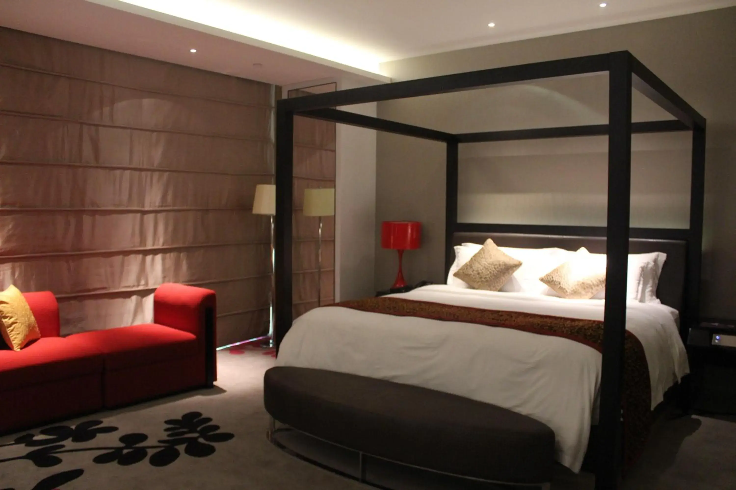 Bed in Wongtee V Hotel