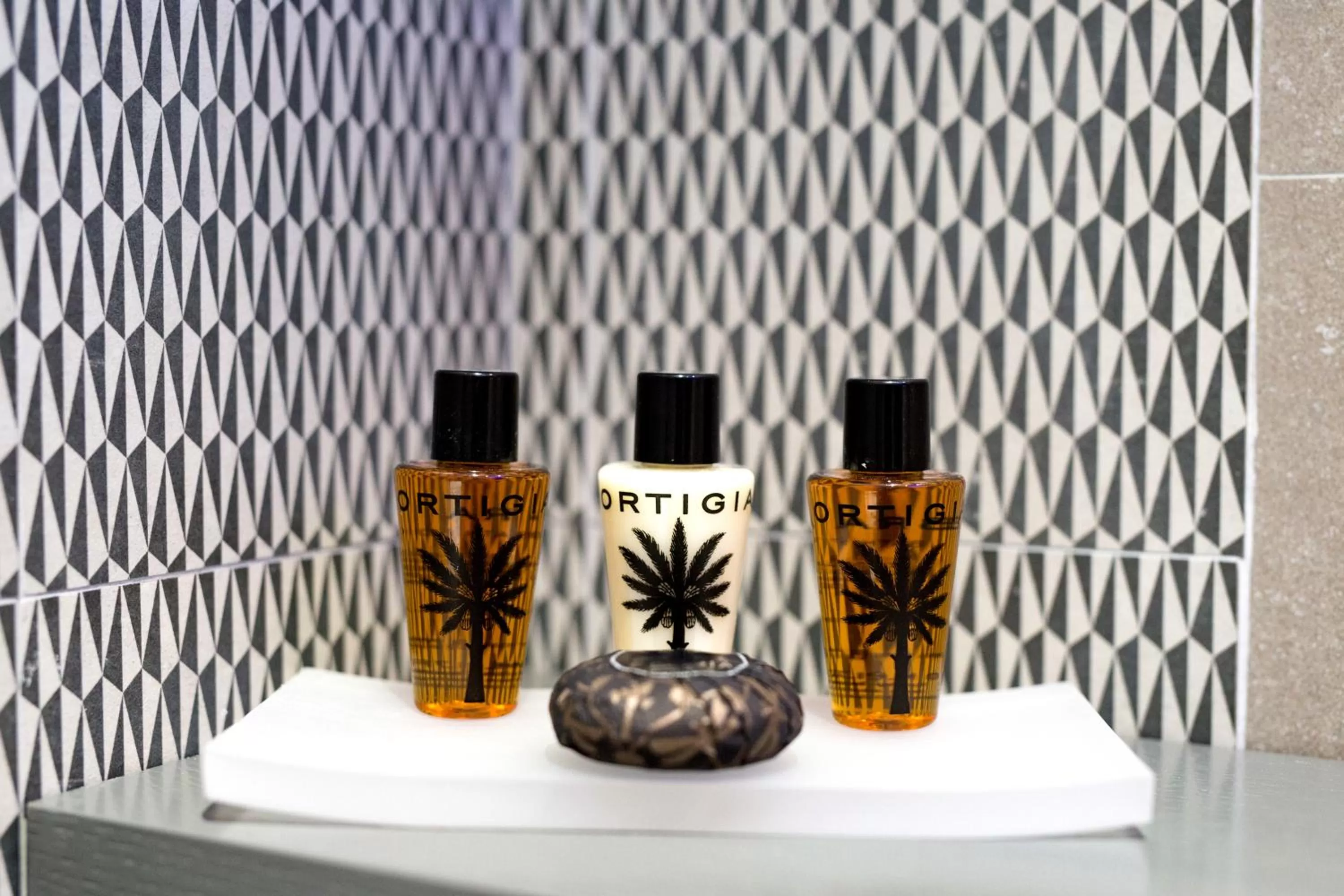 Shower in Caportigia Boutique Hotel