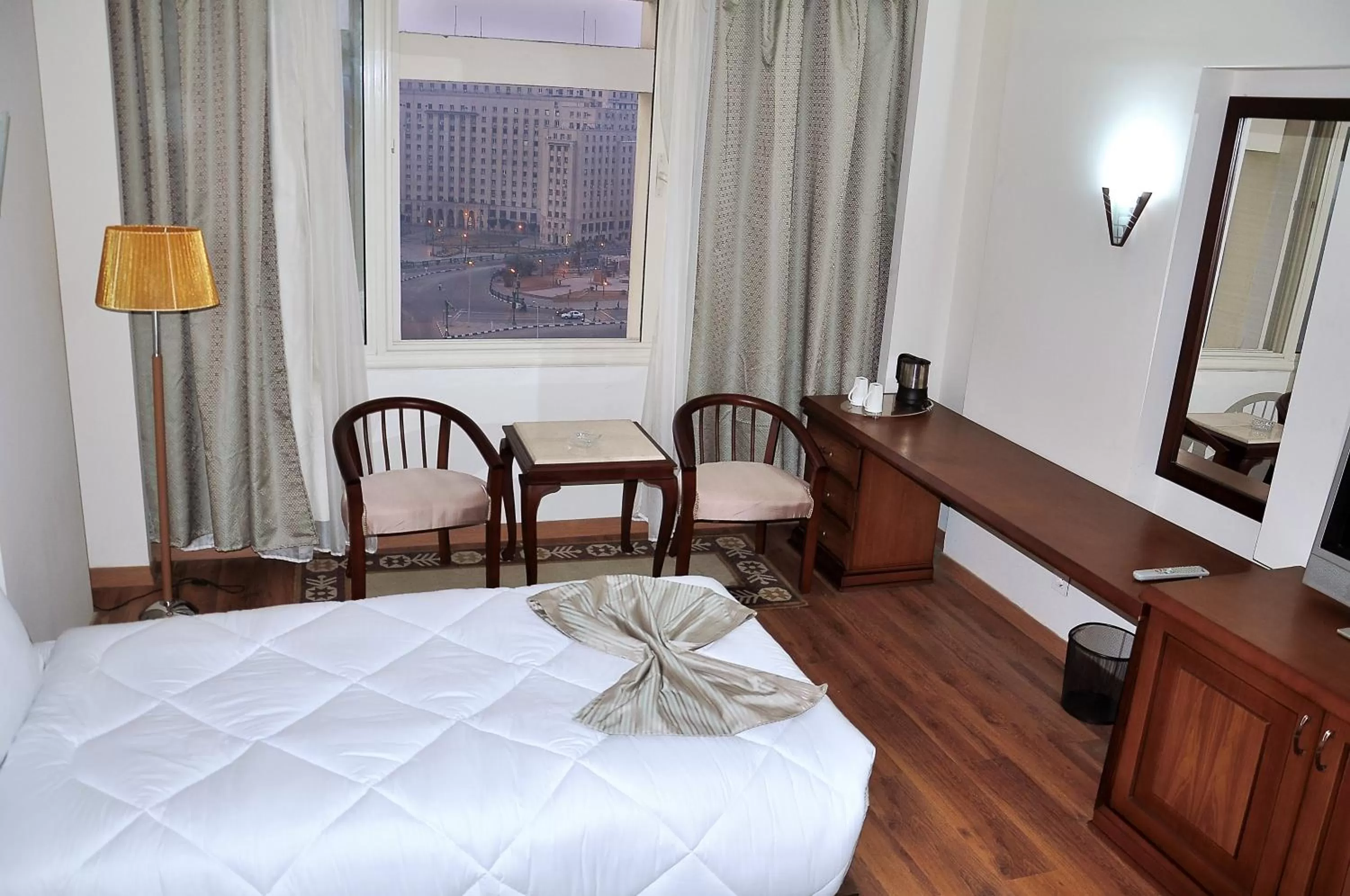 City view, Bed in Cleopatra Hotel