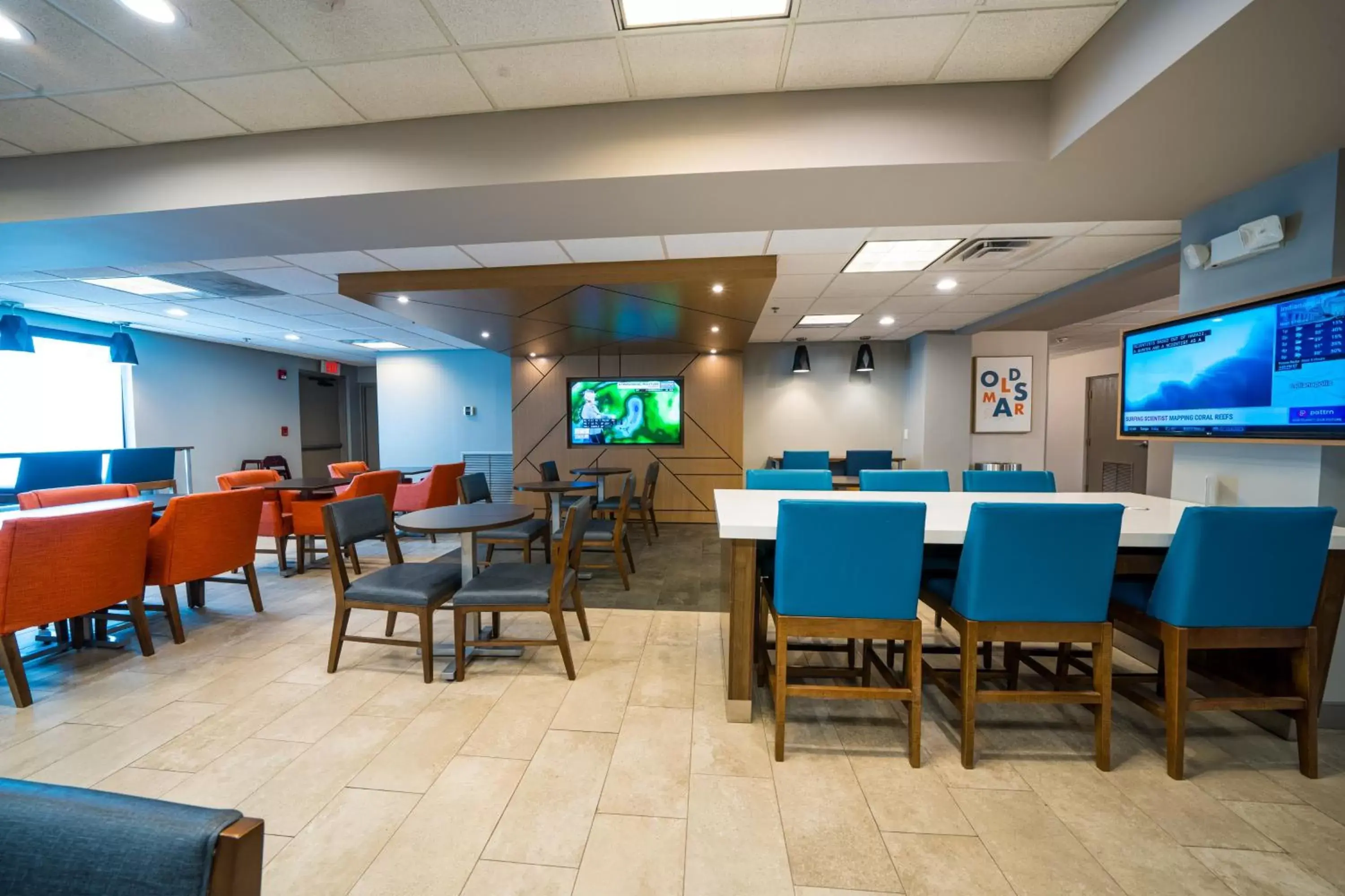 Breakfast, Restaurant/Places to Eat in Holiday Inn Express Hotel & Suites Tampa-Oldsmar, an IHG Hotel