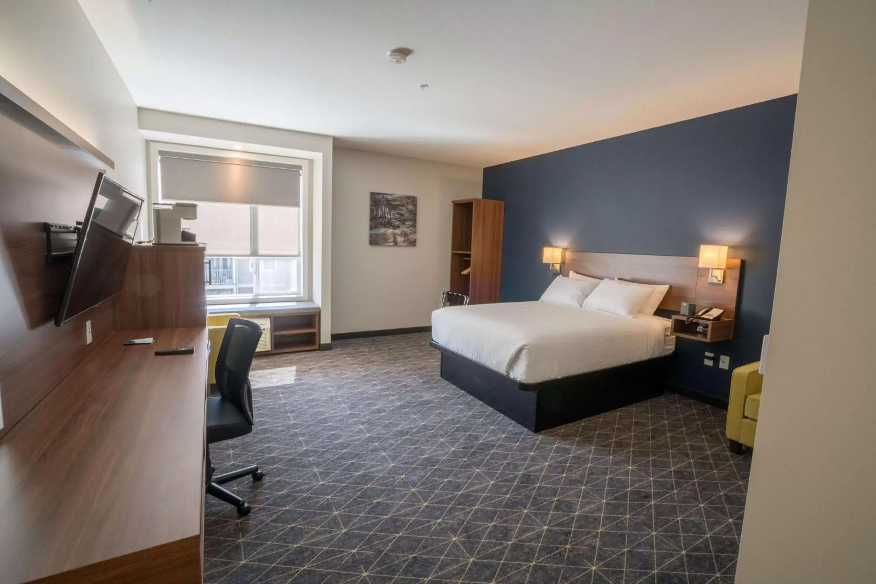 Photo of the whole room in Microtel Inn & Suites by Wyndham Kelowna