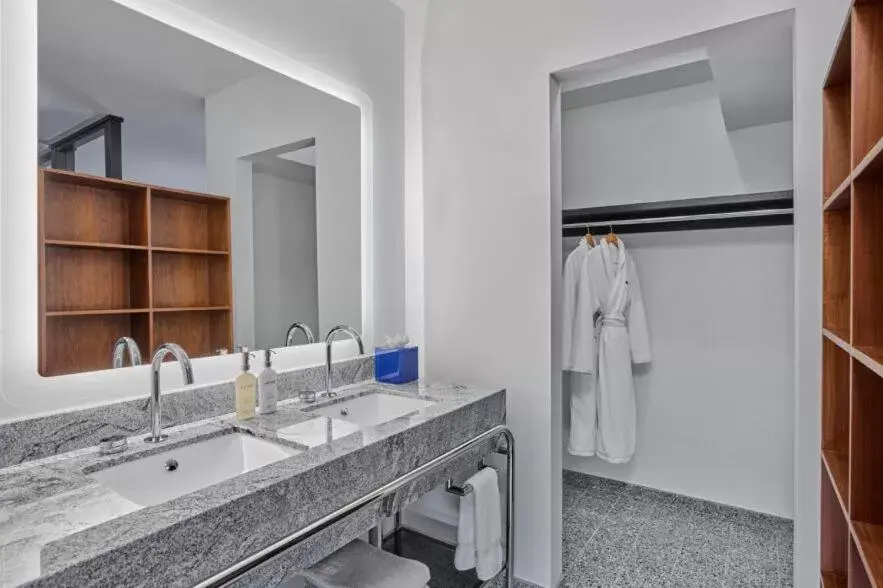 Bathroom in Aspen Meadows Resort