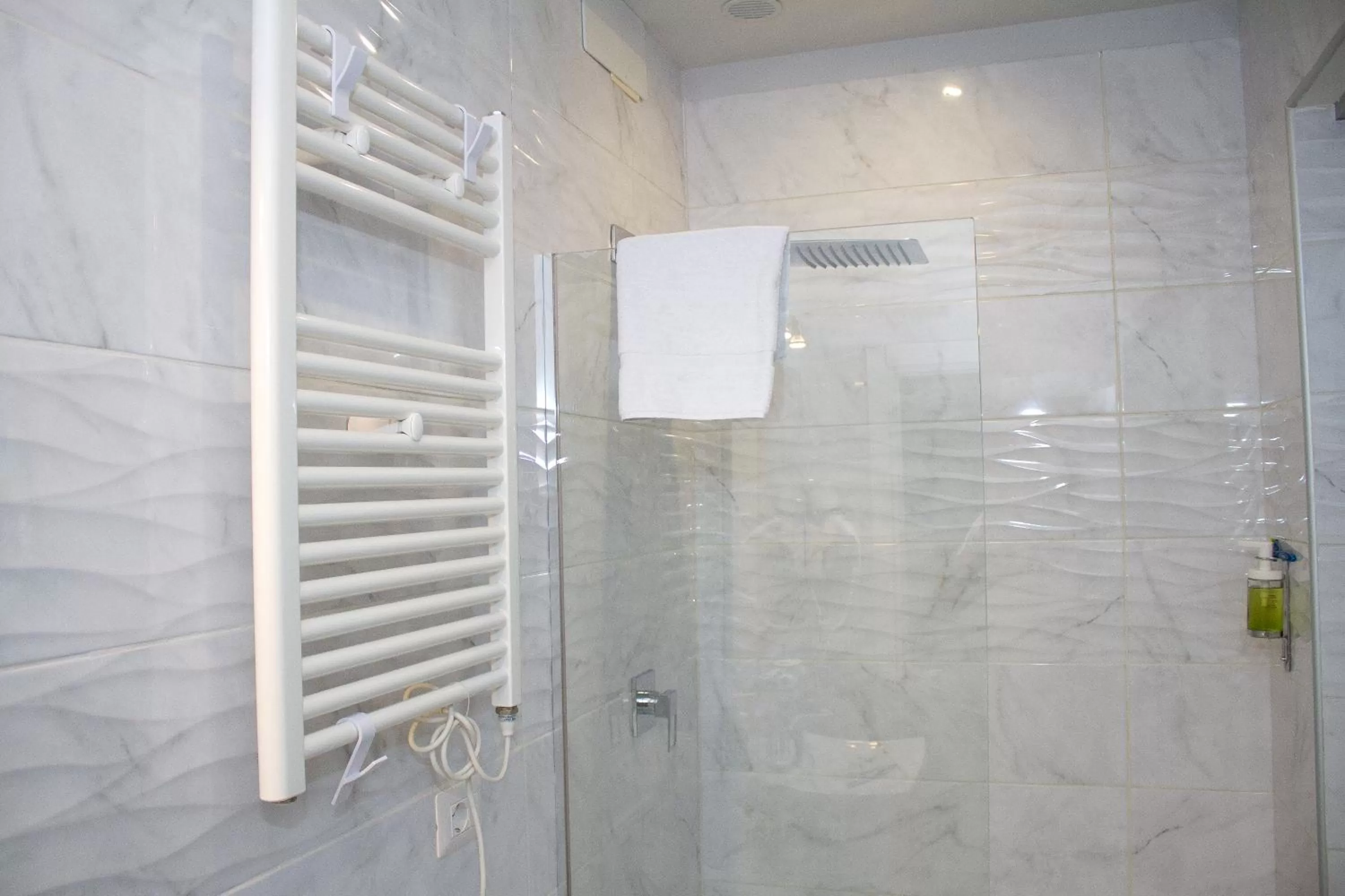 Bathroom in IL MERCATO CENTRALE B and B