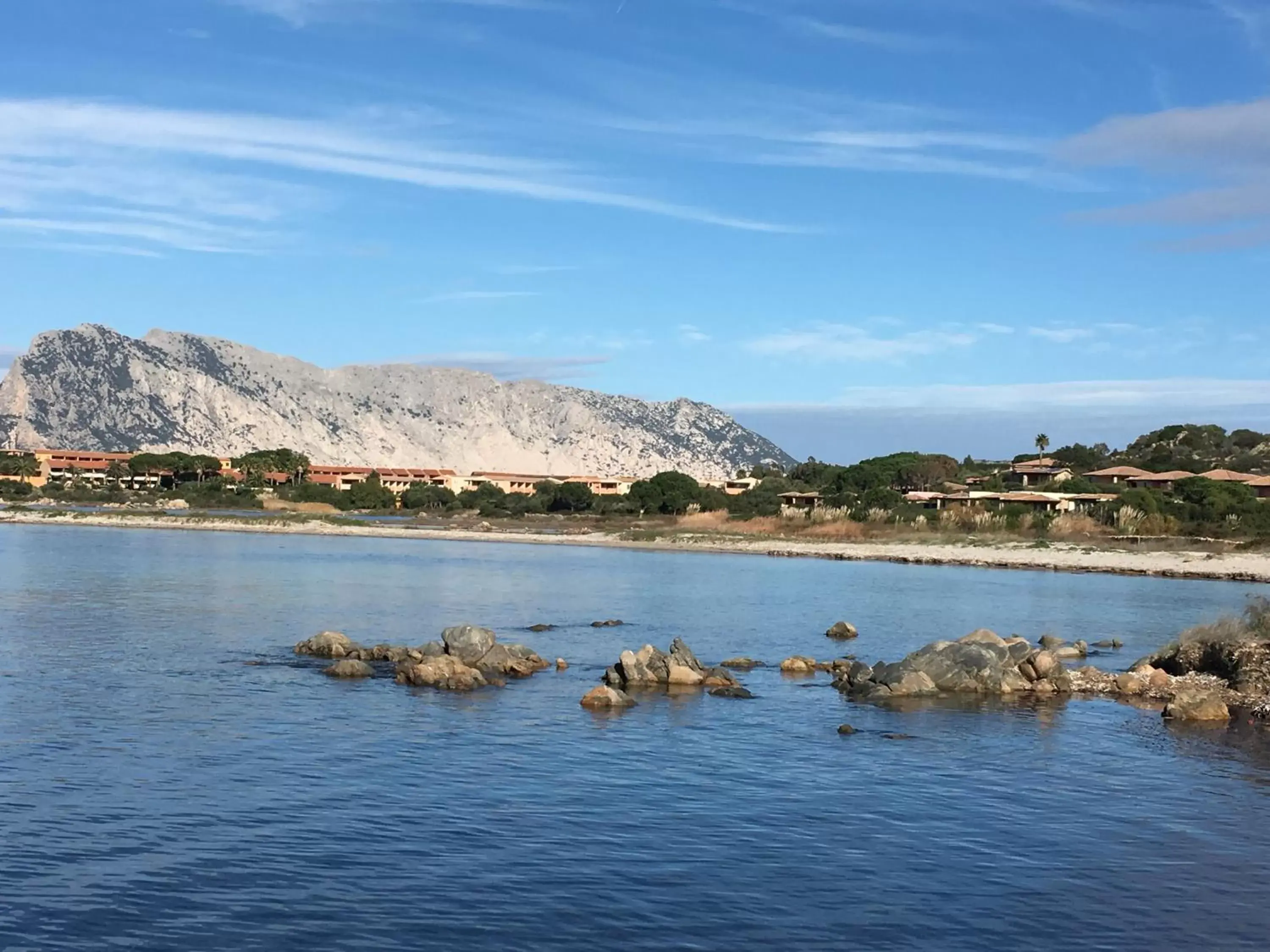 Porto Coda Cavallo Salina Bamba