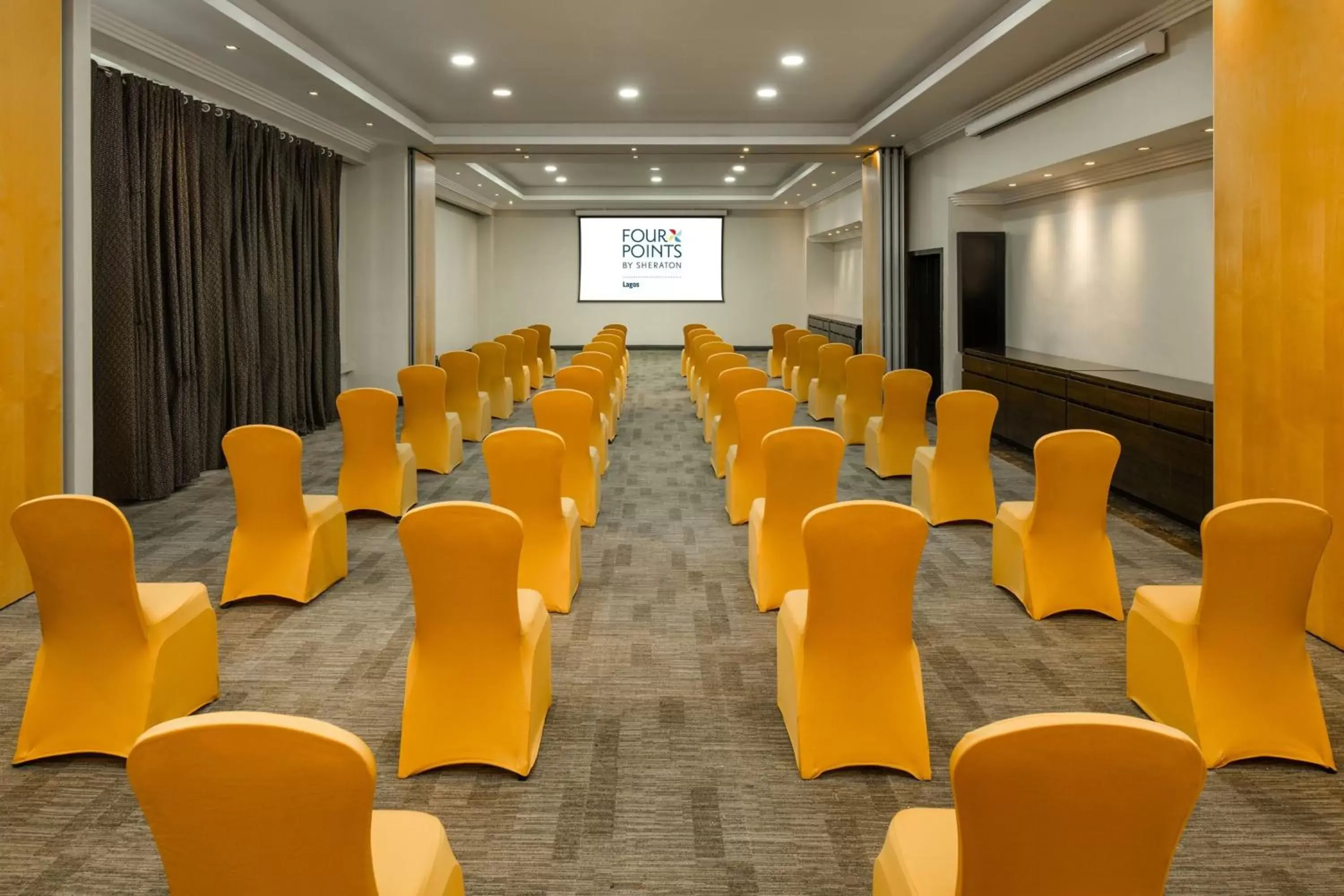 Meeting/conference room in Four Points by Sheraton Lagos