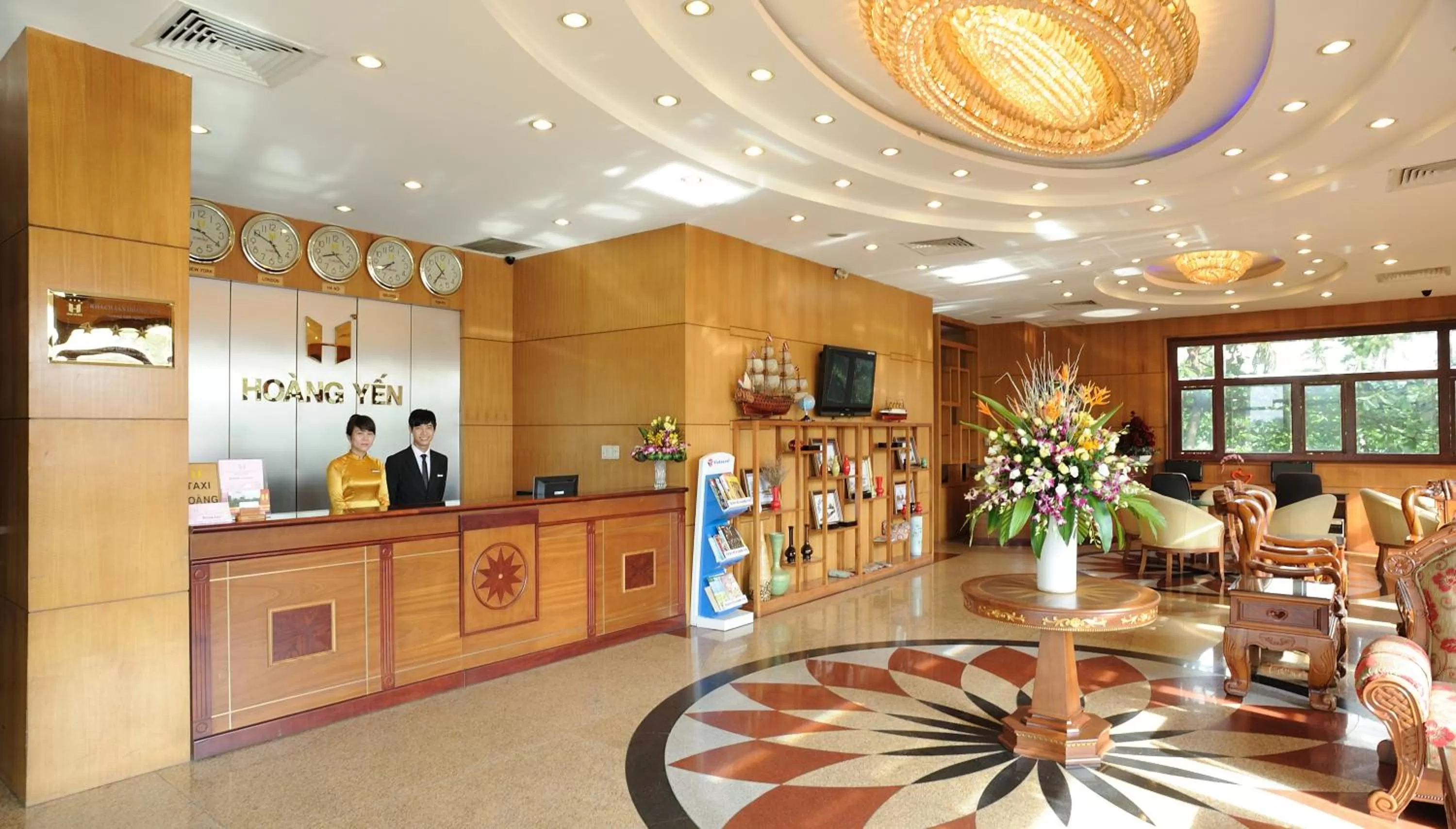 Lobby or reception in Hoang Yen Hotel